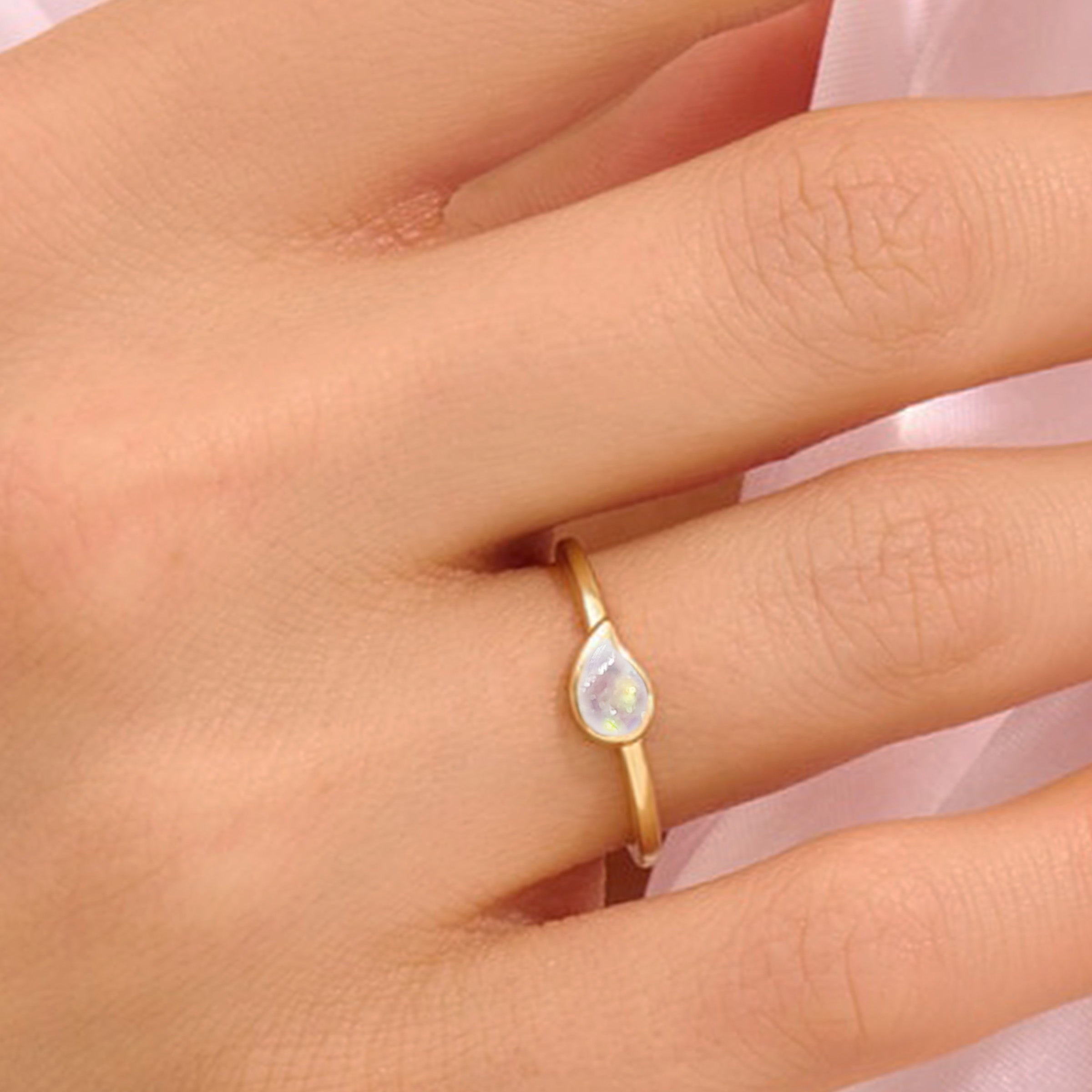 Pure Drop: Ashes Ring - Elegant Memorial Jewelry for Ashes Keepsake | Perfect for Remembrance, Funeral, or Cremation Jewelry