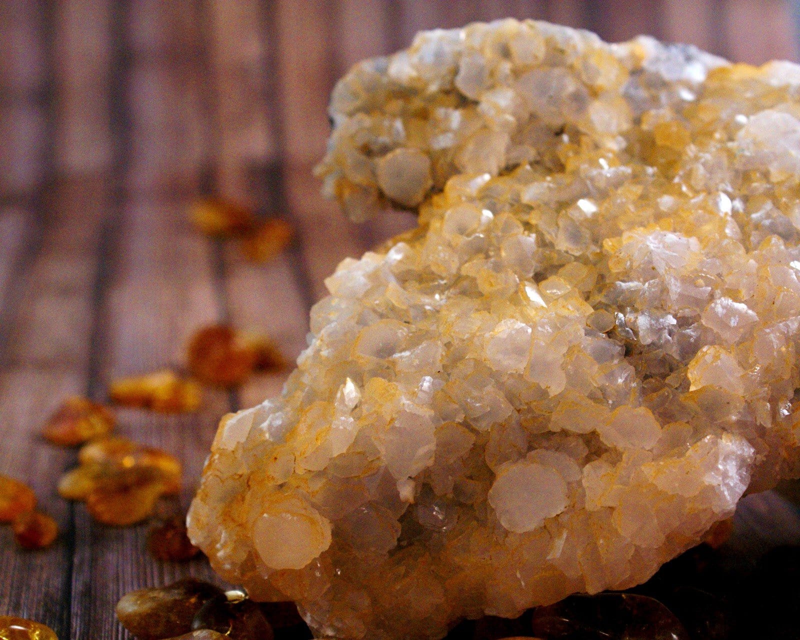 Natural Bulgarian Calcite Crystals - Raw Healing Stones for Meditation, Reiki & Energy Work - Perfect for Home Decor, Spiritual Gifts & Crystal Collections