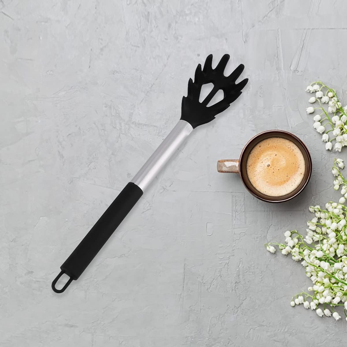 Premium Stainless Steel Powder Claw Noodle Strainer - Kitchen Colander & Utensil for Pasta, Ramen, Pho - Perfect for Draining, Serving & Cooking Asian Noodles