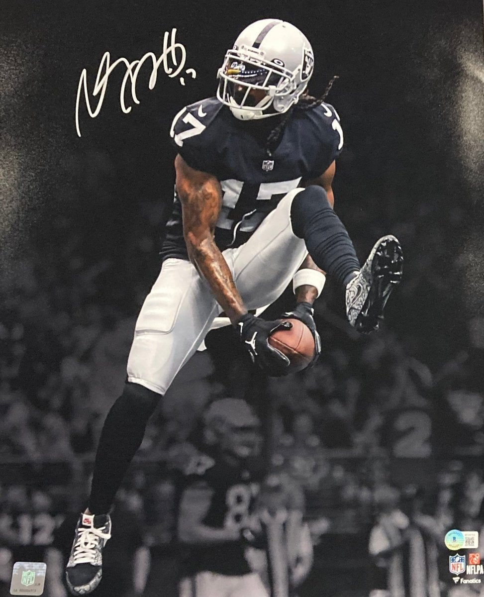 Davante Adams Autographed 16x20 Las Vegas Raiders Black Jersey Framed Photo - Limited Edition Collectible for Sports Memorabilia Fans and Raiders Supporters - Perfect for Man Cave, Game Room, or Office Decor