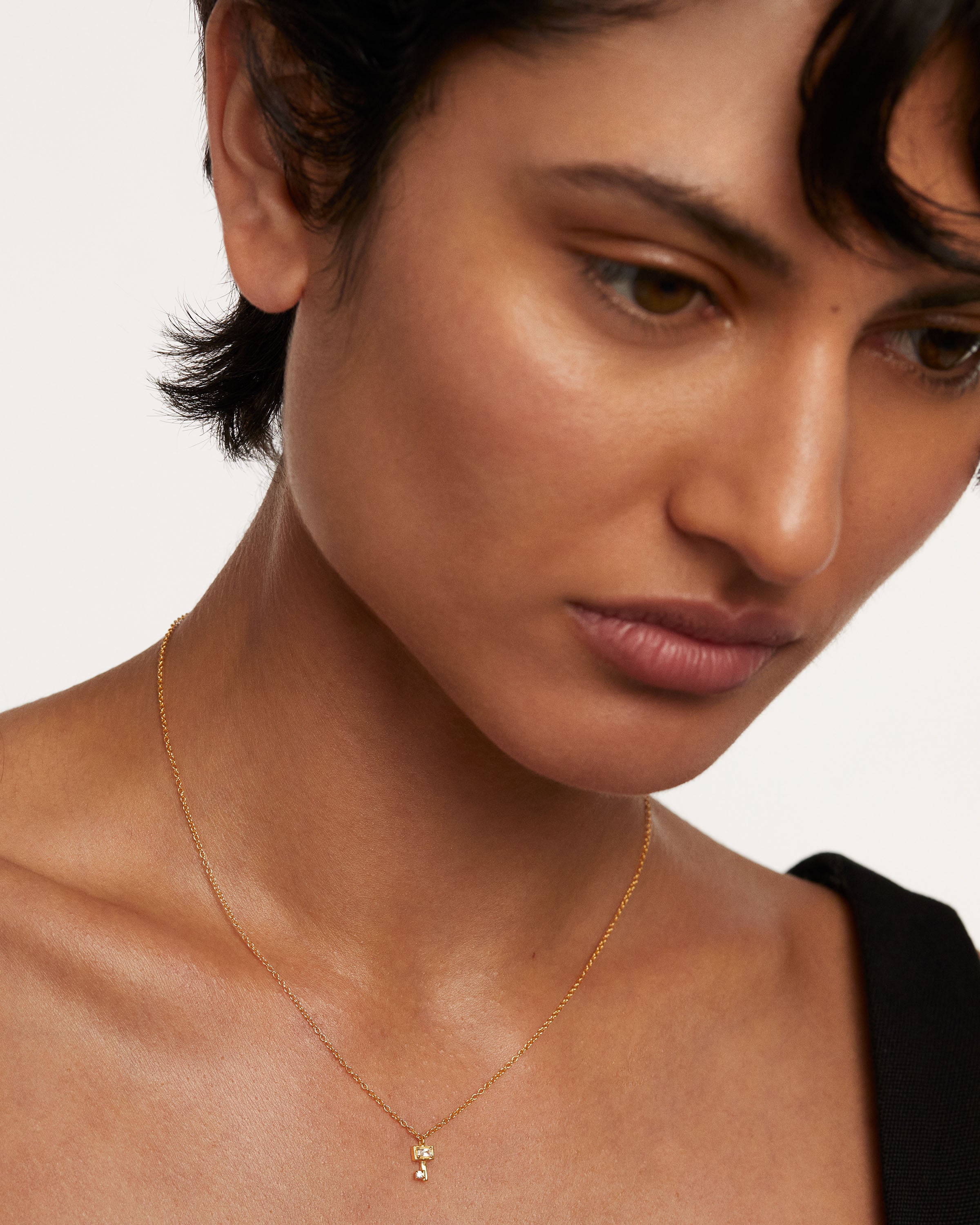 Elegant 14K Gold Key Necklace for Women - Perfect Gift for Birthday, Anniversary & Valentine's Day | Dainty Layering Jewelry for Everyday Wear