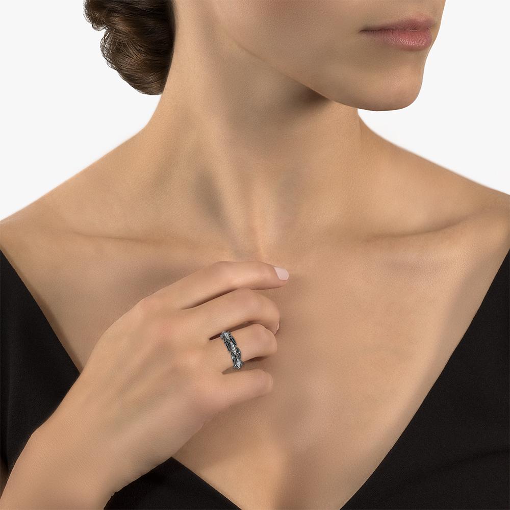 Elegant Laurel Diamond Ring in Black Rhodium - Perfect for Weddings, Anniversaries & Special Occasions