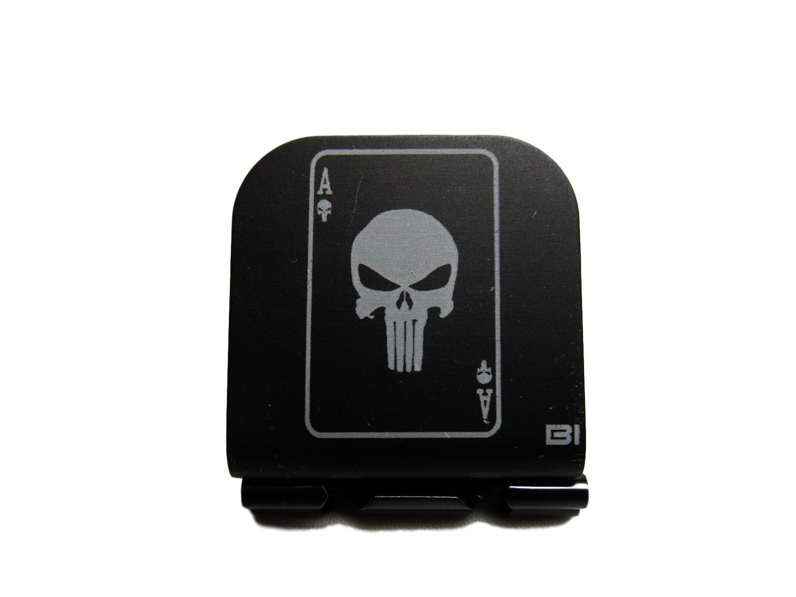 Skull Ace Playing Card Laser Etched Hat Clip - Black Metal Poker Accessory for Casino Nights, Poker Parties & Outdoor Events