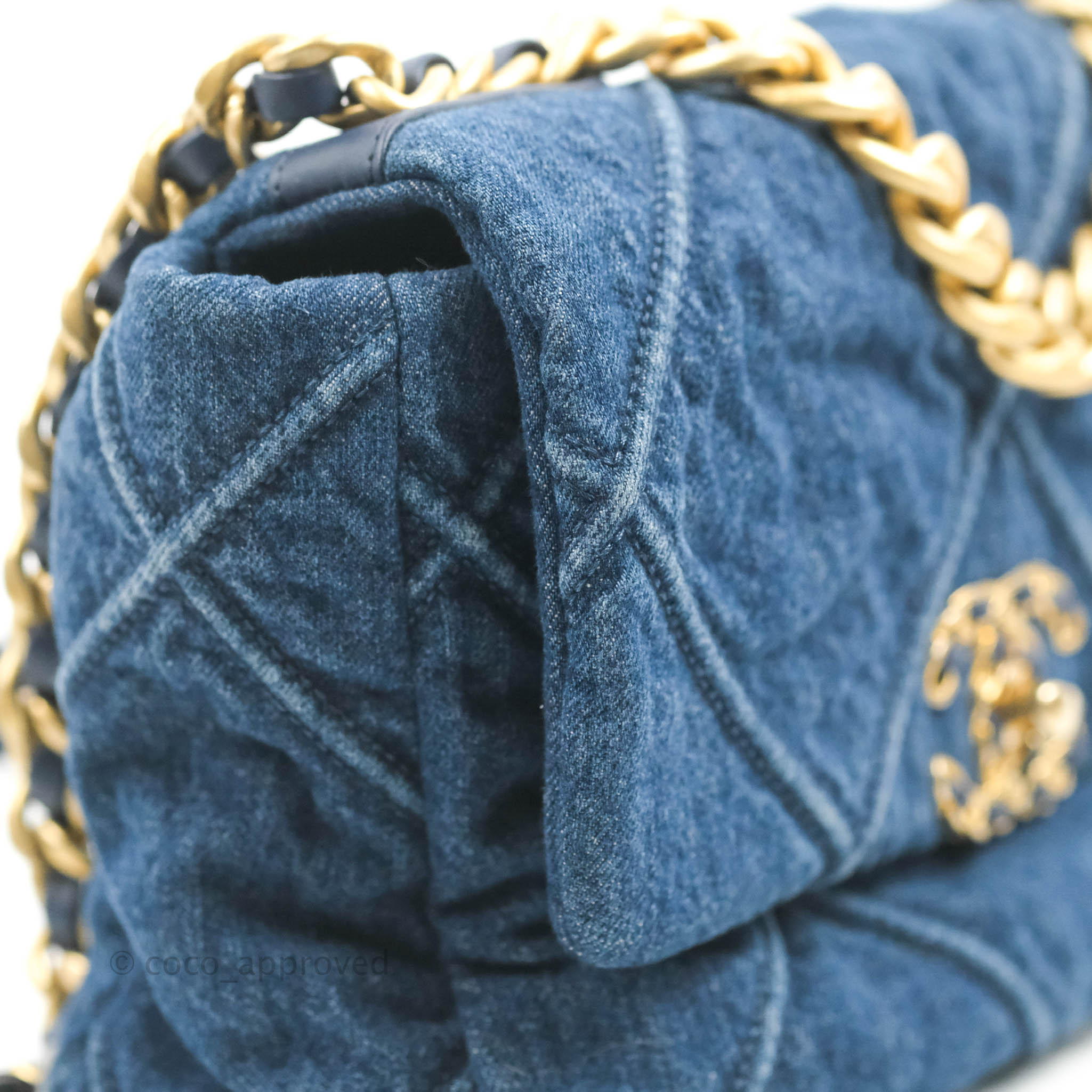 Chanel 19 Small Denim Handbag with Mixed Hardware - Luxury Designer Crossbody Bag for Women, Perfect for Everyday Use & Special Occasions