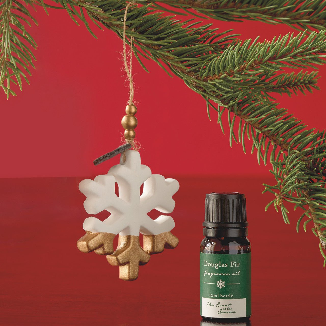 Snowflake Aromatherapy Essential Oil Diffuser Ornament - Perfect for Christmas Tree Decor, Holiday Gifts & Home Fragrance