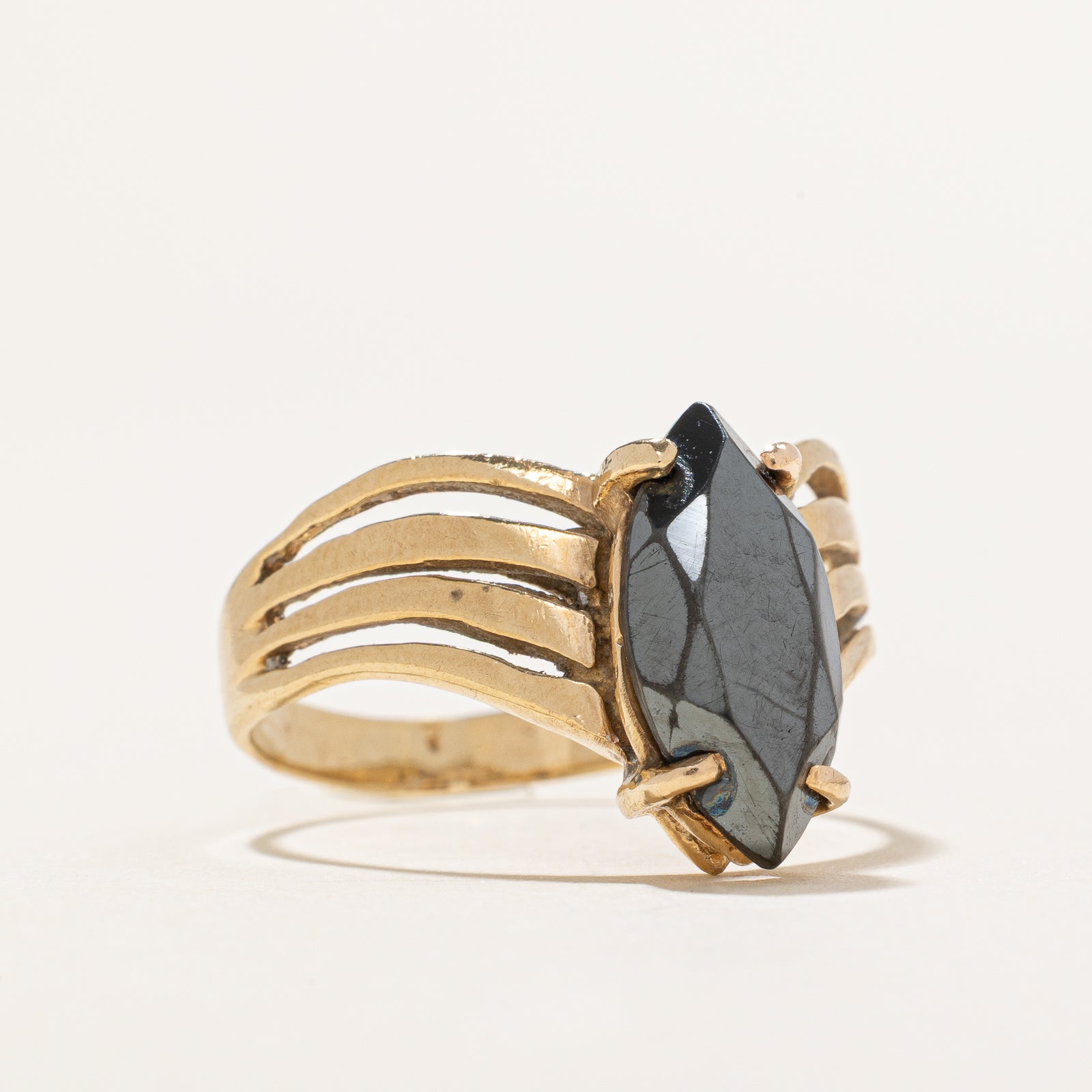 Hematite Chevron Ring for Women - 2.62ct Genuine Hematite Stone - Size 8.75 Adjustable Silver Jewelry - Perfect for Everyday Wear, Gift Giving & Spiritual Healing