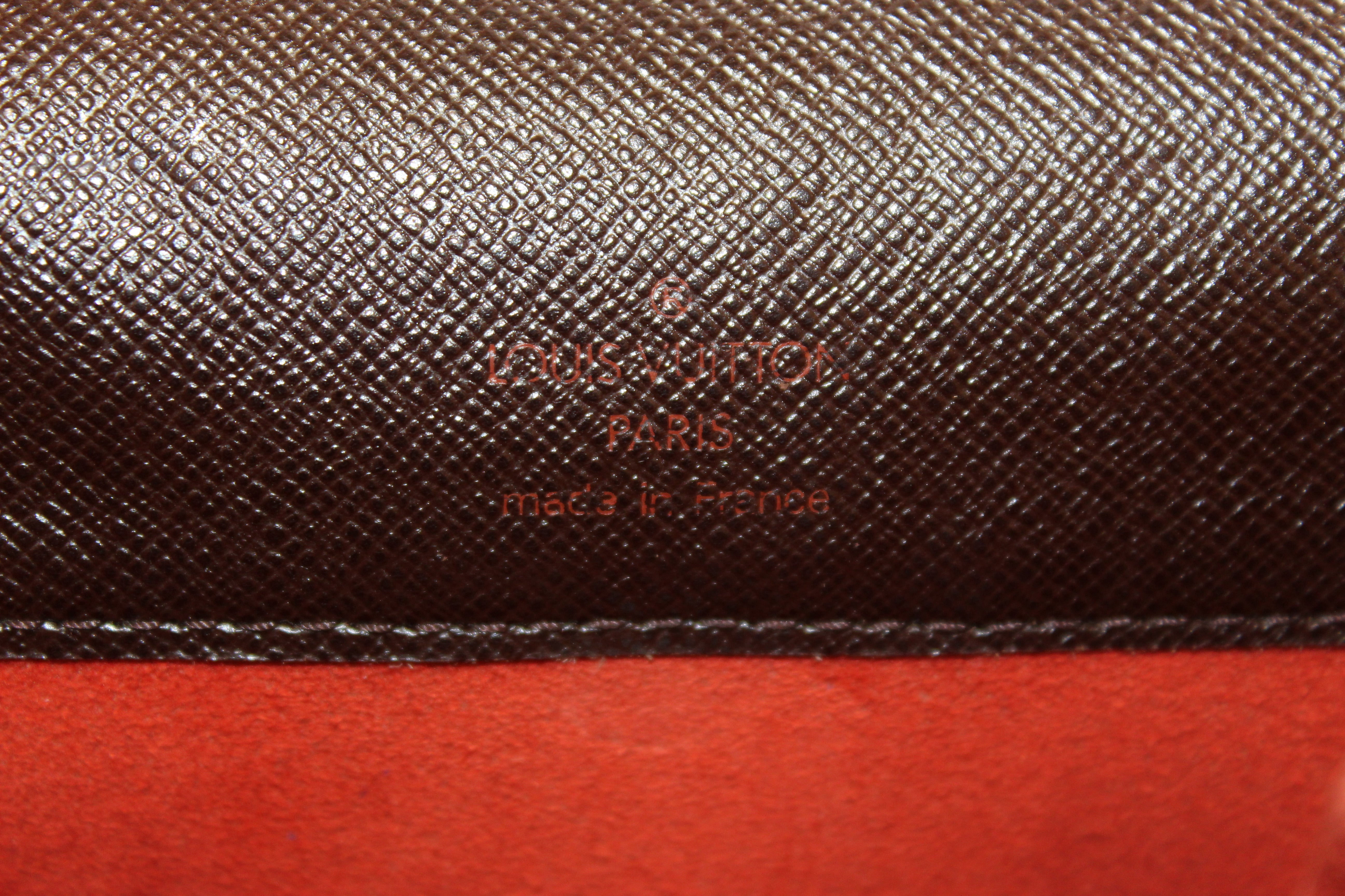 Authentic Louis Vuitton Damier Ebene Pimlico Messenger Bag for Men - Luxury Crossbody Shoulder Bag - Perfect for Work, Travel & Everyday Use