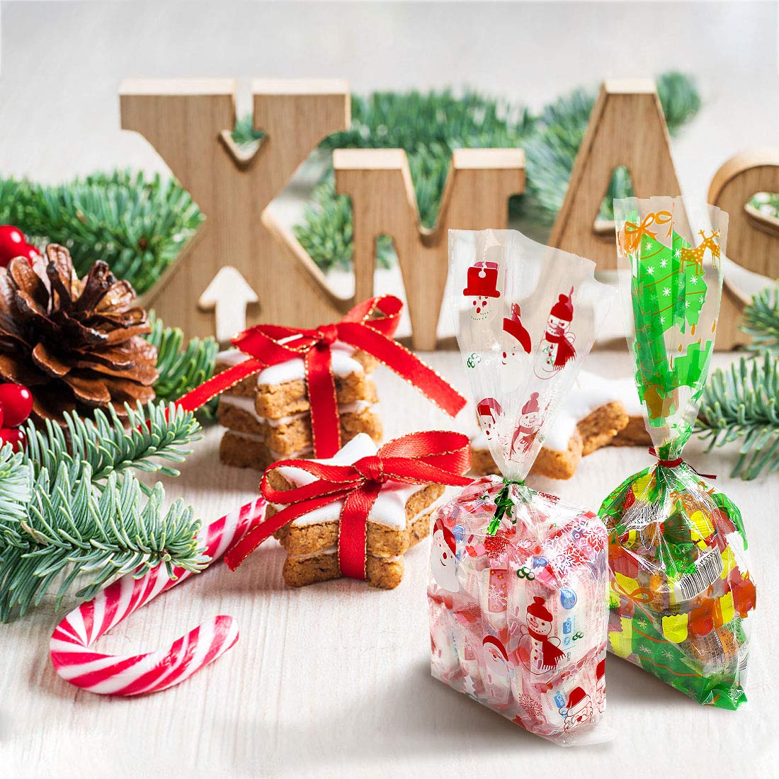 150 Pcs Christmas Cellophane Treat Bags with Twist Ties - Holiday Cookie Candy Bags for Christmas Party Favors, Gift Wrapping & Baking Supplies (Red/Green) - Perfect for Holiday Treats, Classroom Gifts & Cookie Exchanges