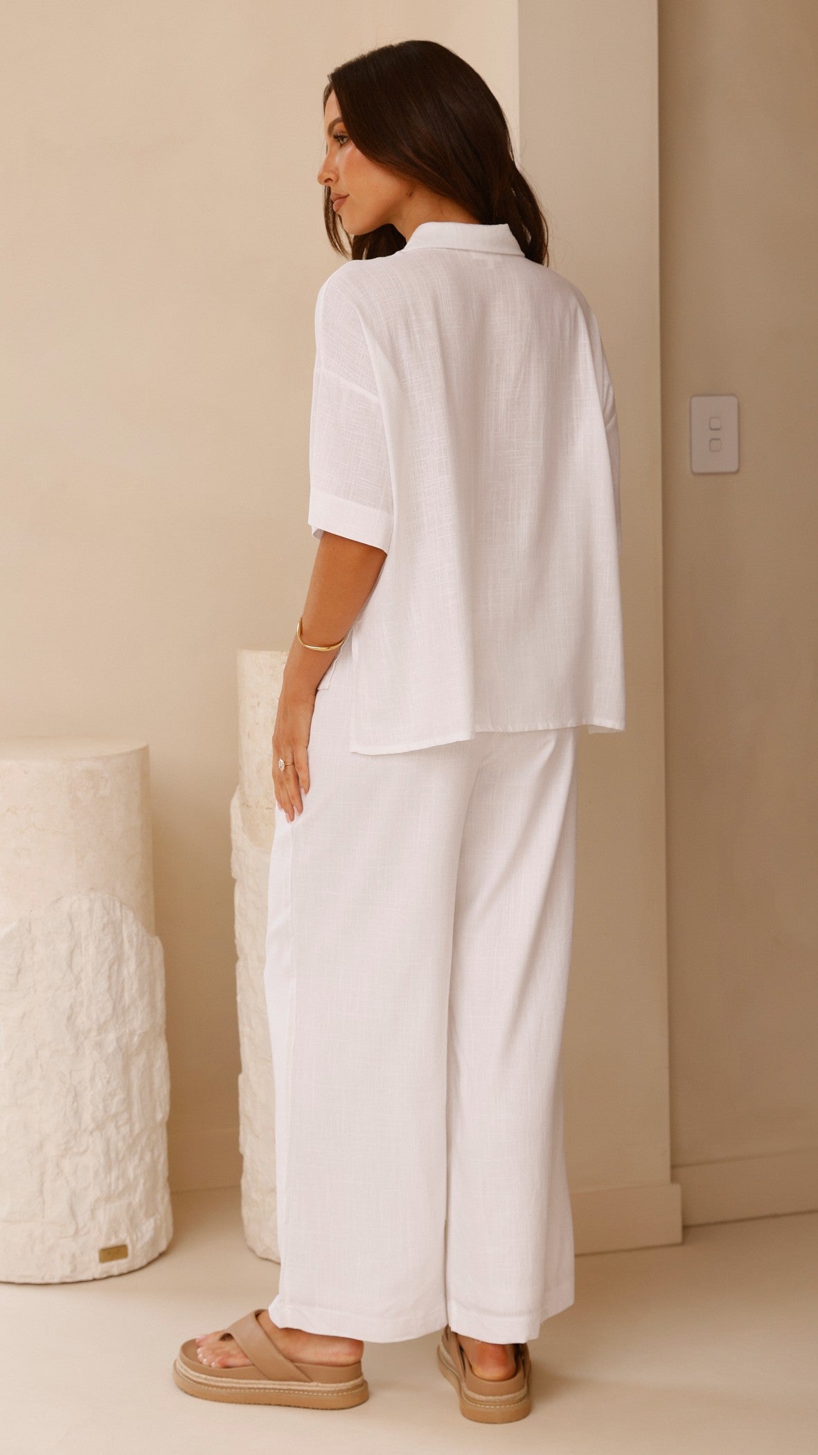 Louise Top Women's White Blouse - Elegant & Comfortable for Work, Party & Casual Wear