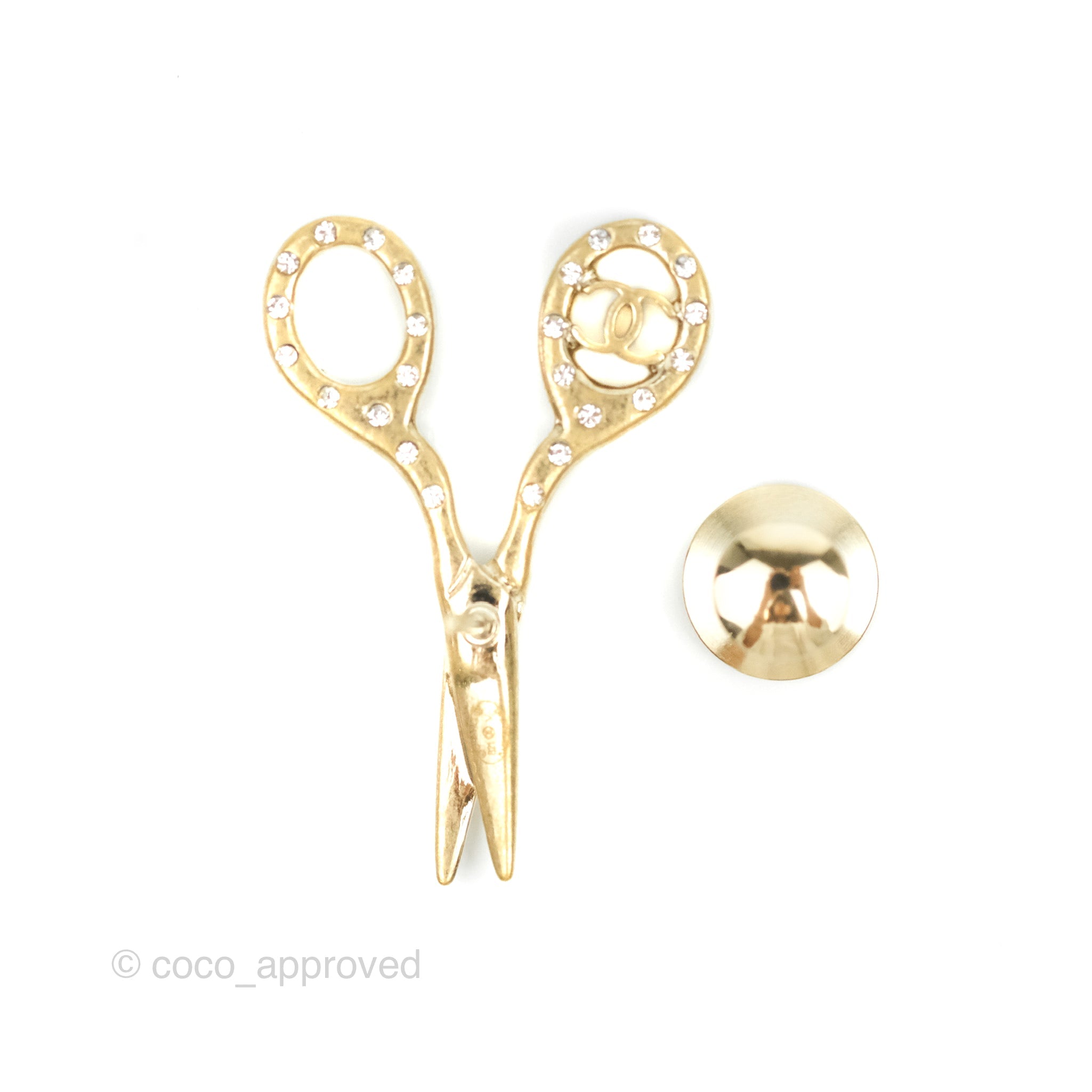 Chanel CC Brooch Set in 3 Gold Tone 21V - Elegant Fashion Accessories for Women, Perfect for Parties, Weddings & Special Occasions