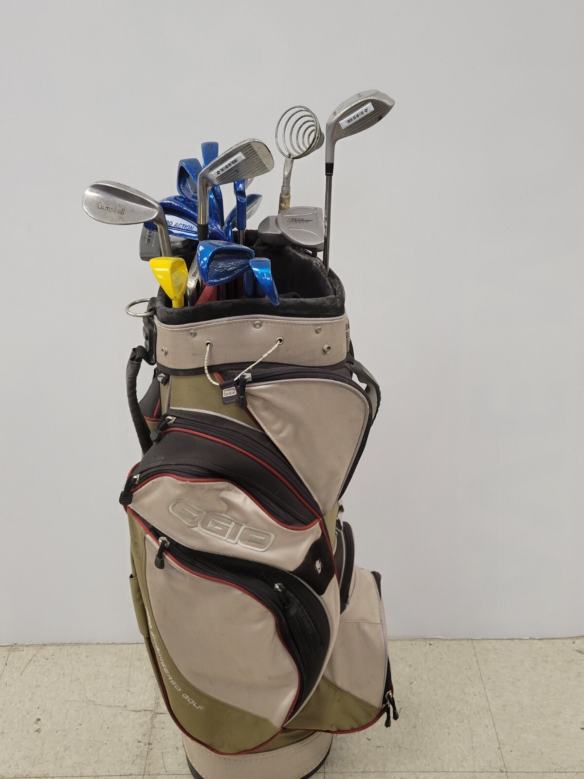 Ping Momentum Golf Set - Complete Golf Club Set for Men & Women | Perfect for Beginners & Intermediate Players | Ideal for Driving Range & Course Play