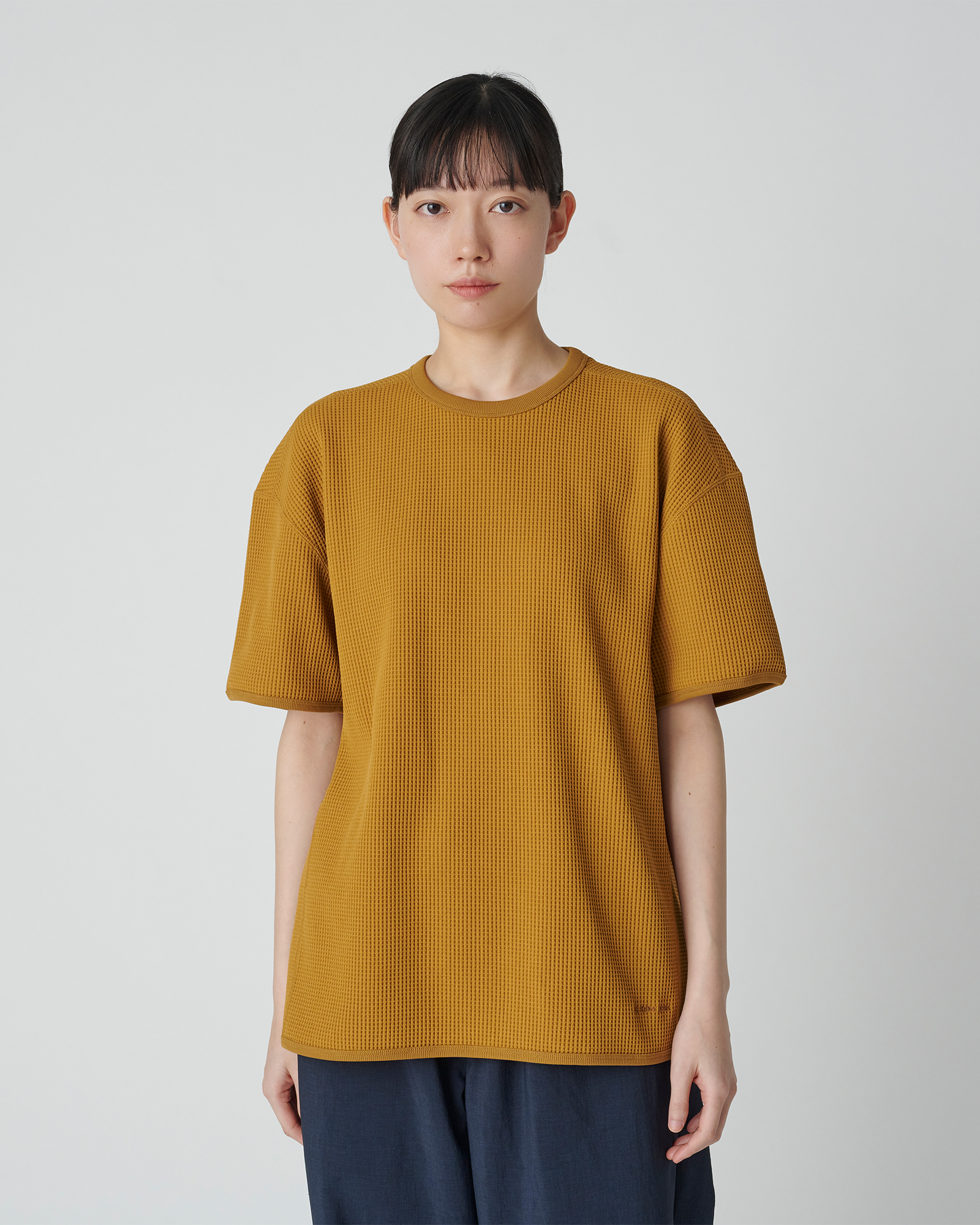 Comfortable Dry Waffle T-Shirt for Men & Women - Breathable Cotton Blend Tee for Casual Wear, Gym, and Outdoor Activities