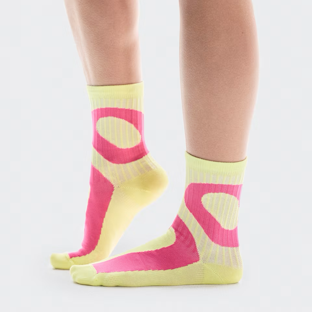 Unisex High-Top Liquid Logo Socks 2-Pack - Trendy Streetwear for Men & Women | Perfect for Sneakers, Casual Outfits & Gym Wear