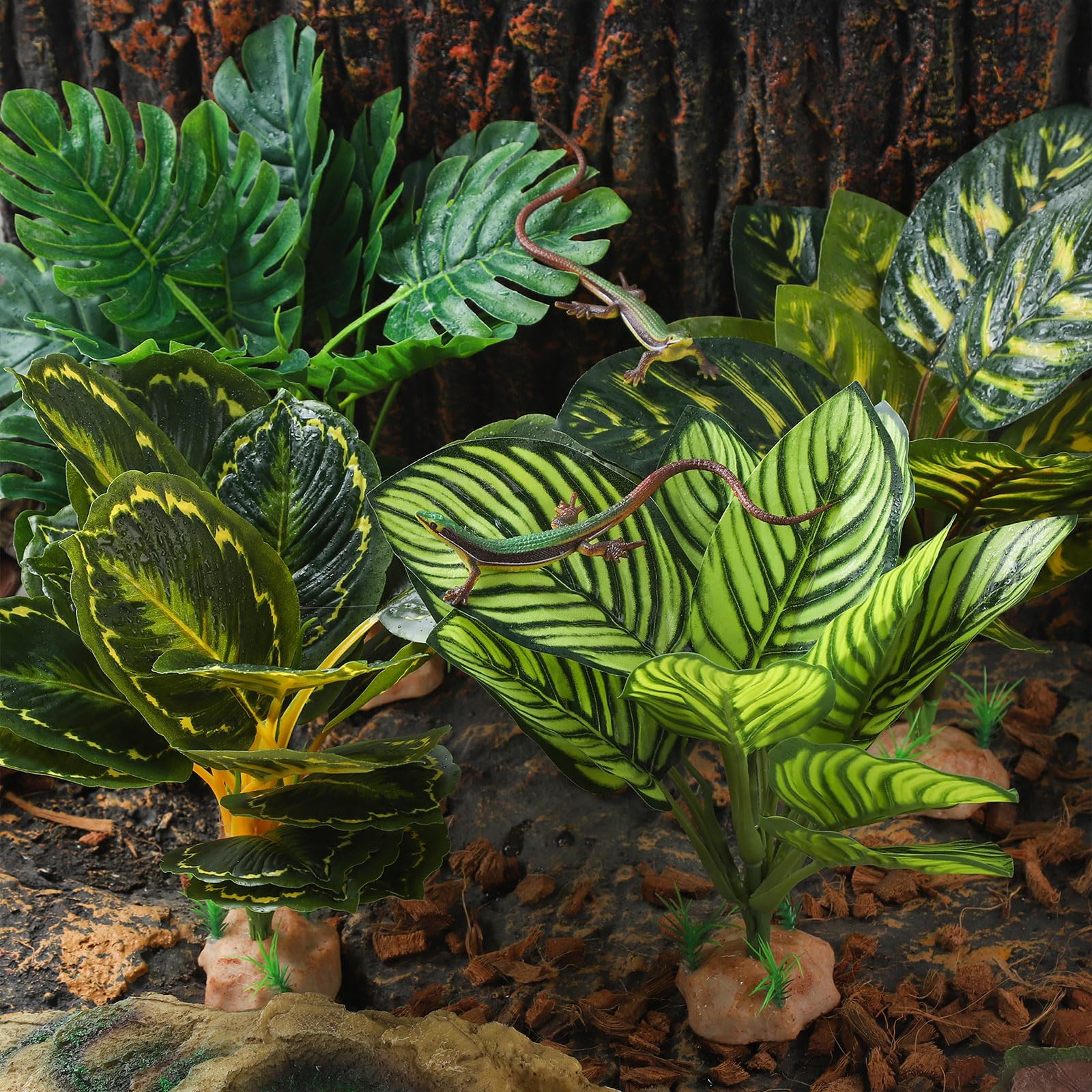 Artificial Terrarium Plants for Reptile Habitat - Monstera Spider Plant for Gecko, Ball Python & Tortoise Enclosure - Durable Reptile Tank Décor for Natural-Looking Jungle Environment
