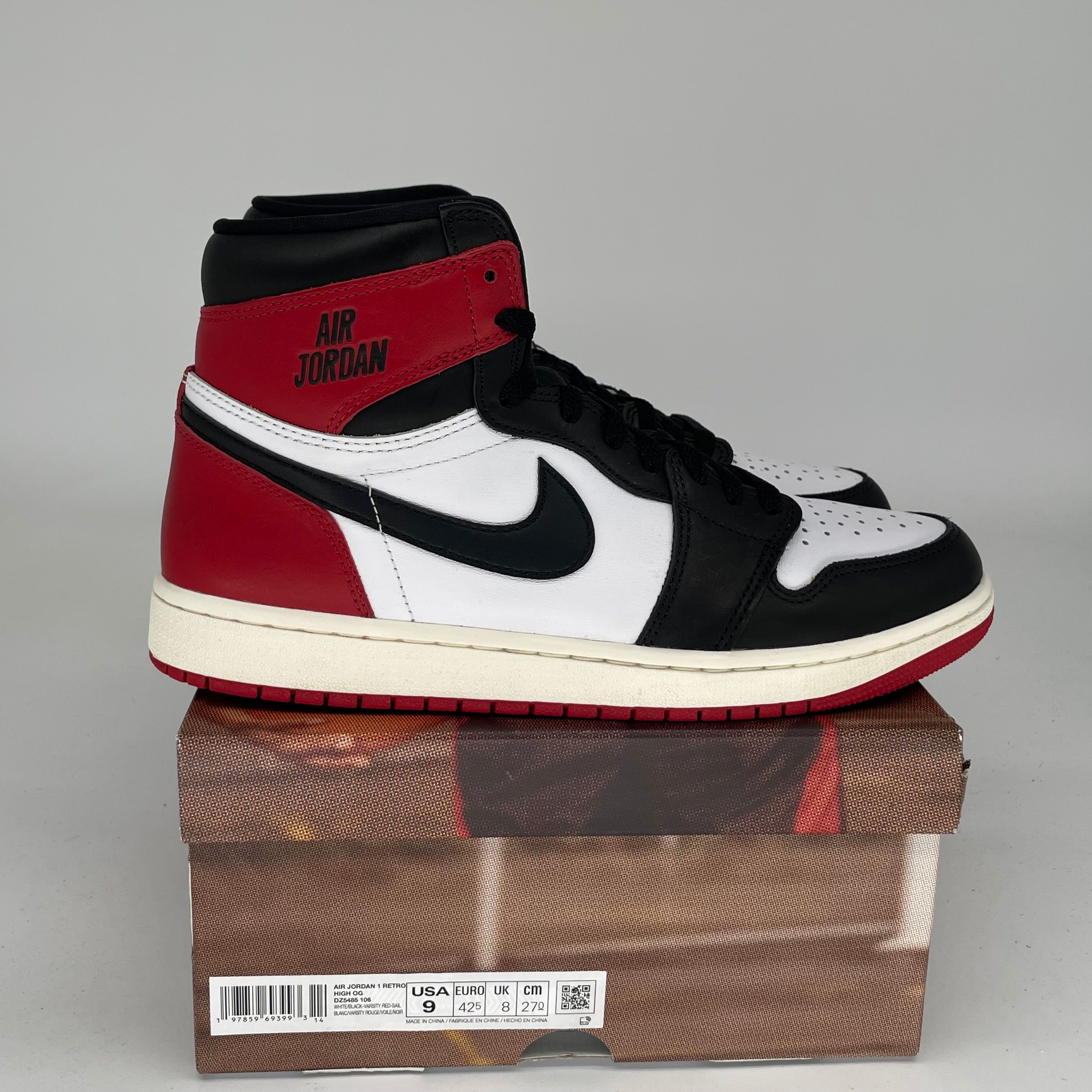 Air Jordan 1 Black Toe Reimagined Sneakers - Size 9 (DZ5485-106) | Retro Basketball Shoes for Men - Perfect for Streetwear, Casual Outfits & Sneaker Collectors