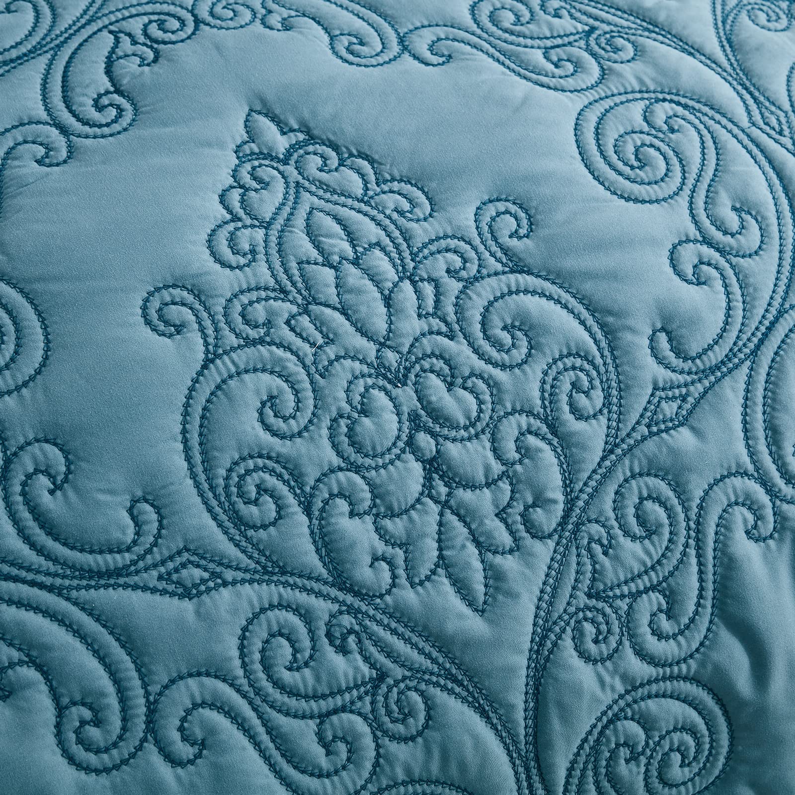 Luxury CHIXIN Full Size Reversible Bedspread Coverlet Quilt Set - 4 Piece Lightweight Bedding with Damask Paisley Pattern & Beautiful Stitching (Full, Lagoon) - Perfect for Guest Rooms, Master Bedrooms & Cozy Home Decor