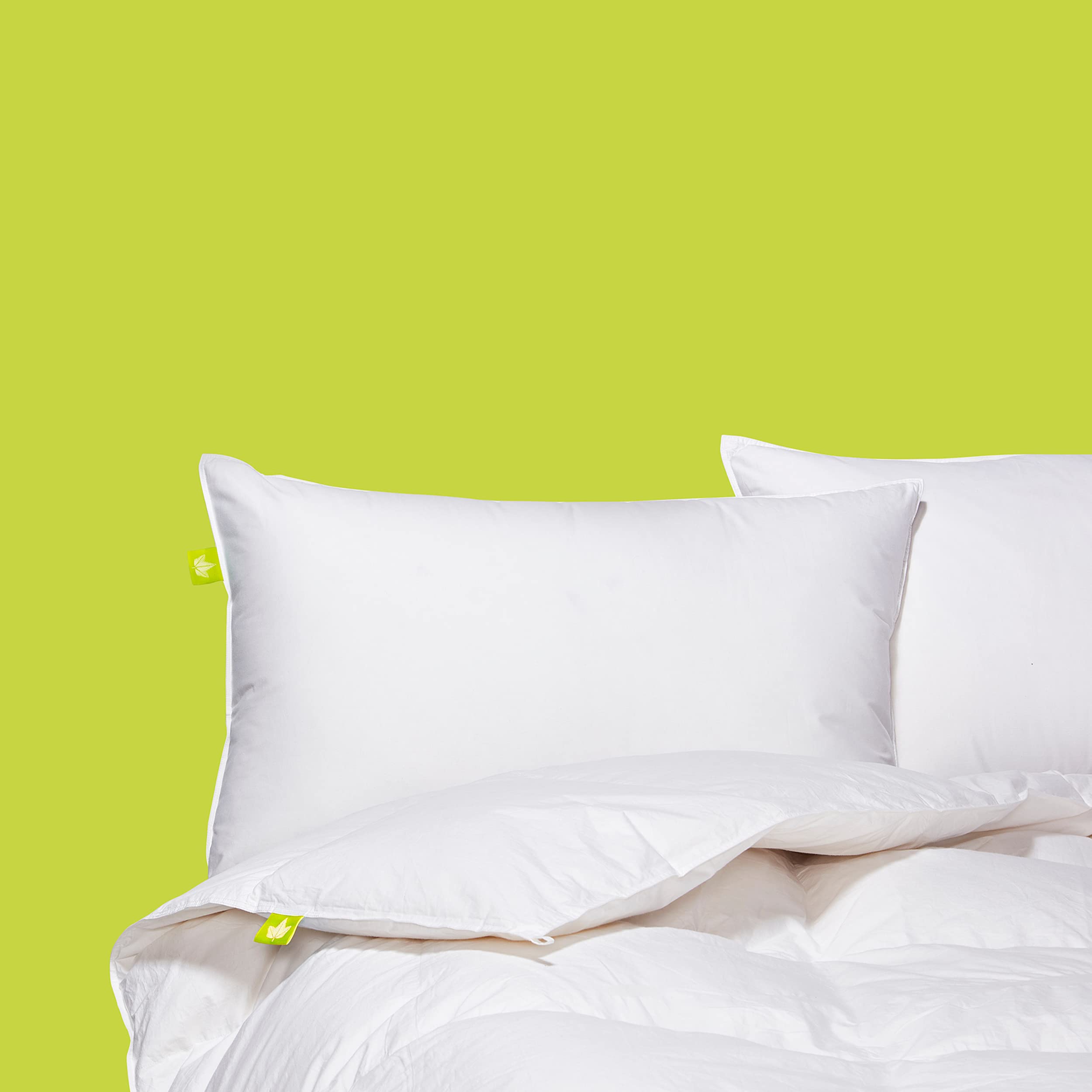 Premium All-Season Hutterite White Down Duvet - Full/Double Size - 400 Thread Count 100% Cotton Shell - Hypoallergenic & Temperature Regulating - Made in Canada - Perfect for Year-Round Comfort in Bedrooms, Guest Rooms & Vacation Homes