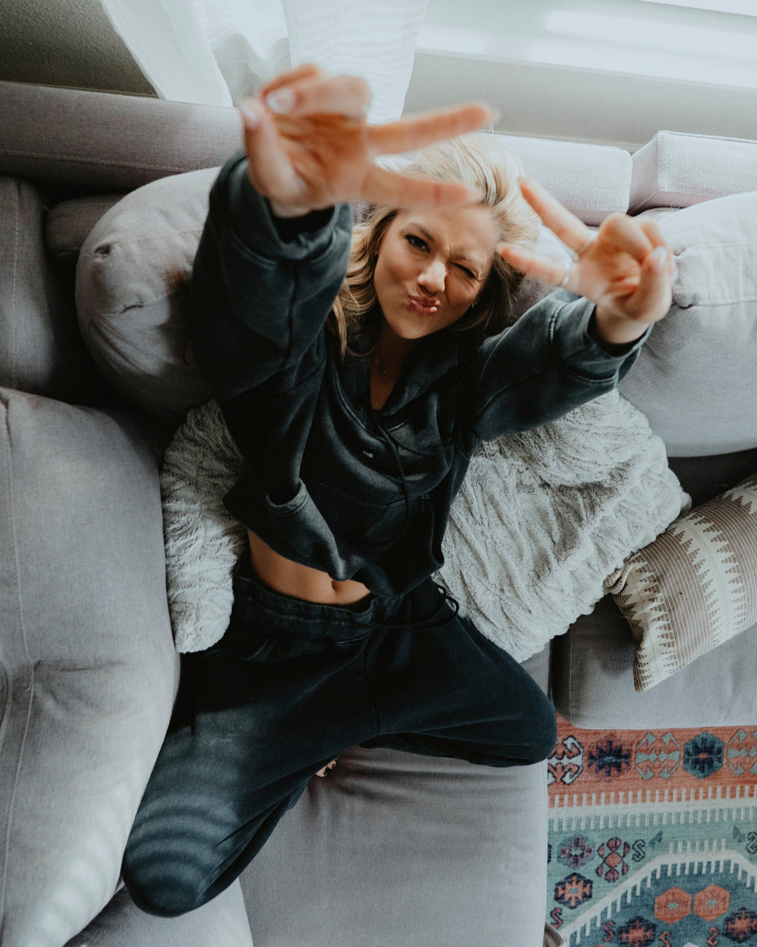 Women's Oversized Crop Hoodie - Acid Wash Distressed Style - Casual Streetwear for Women - Perfect for Loungewear, Gym, and Outdoor Activities