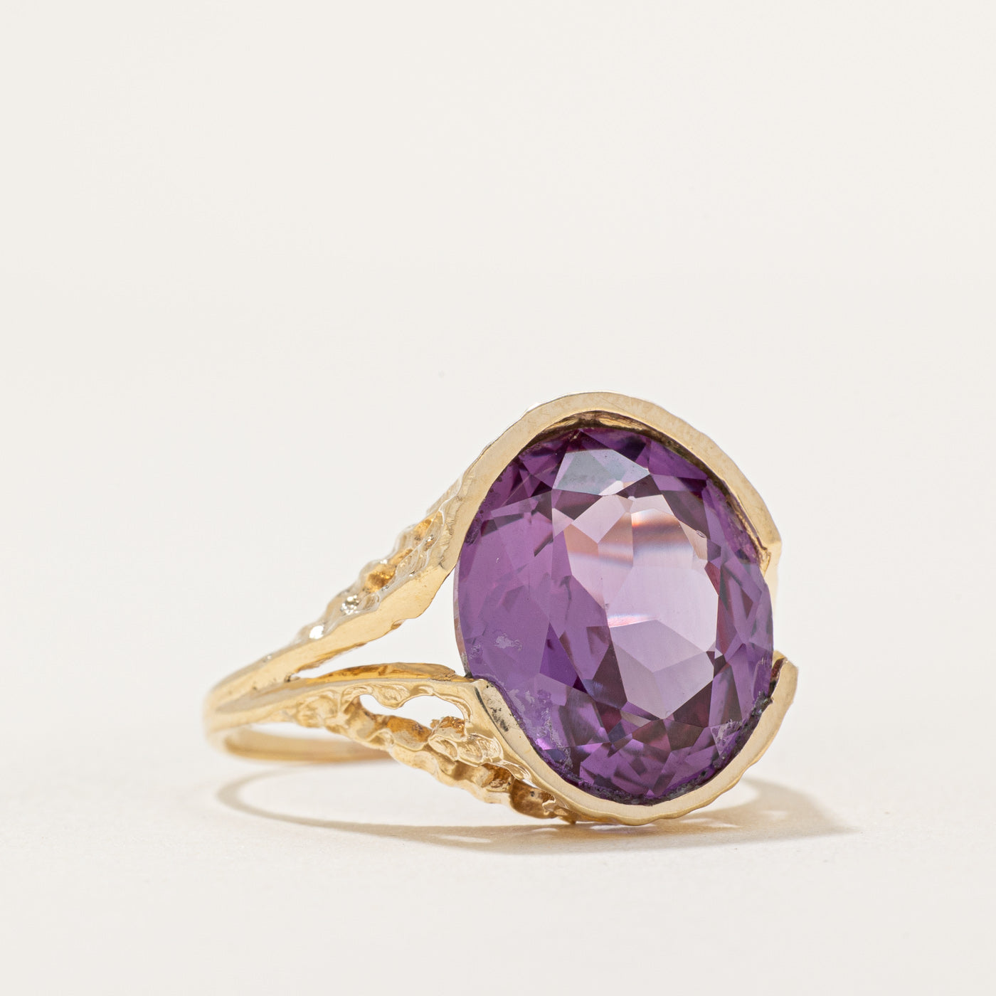 8.00ct Synthetic Color Change Sapphire Cocktail Ring - Size 9.75 | Elegant Evening Wear & Special Occasion Jewelry for Women
