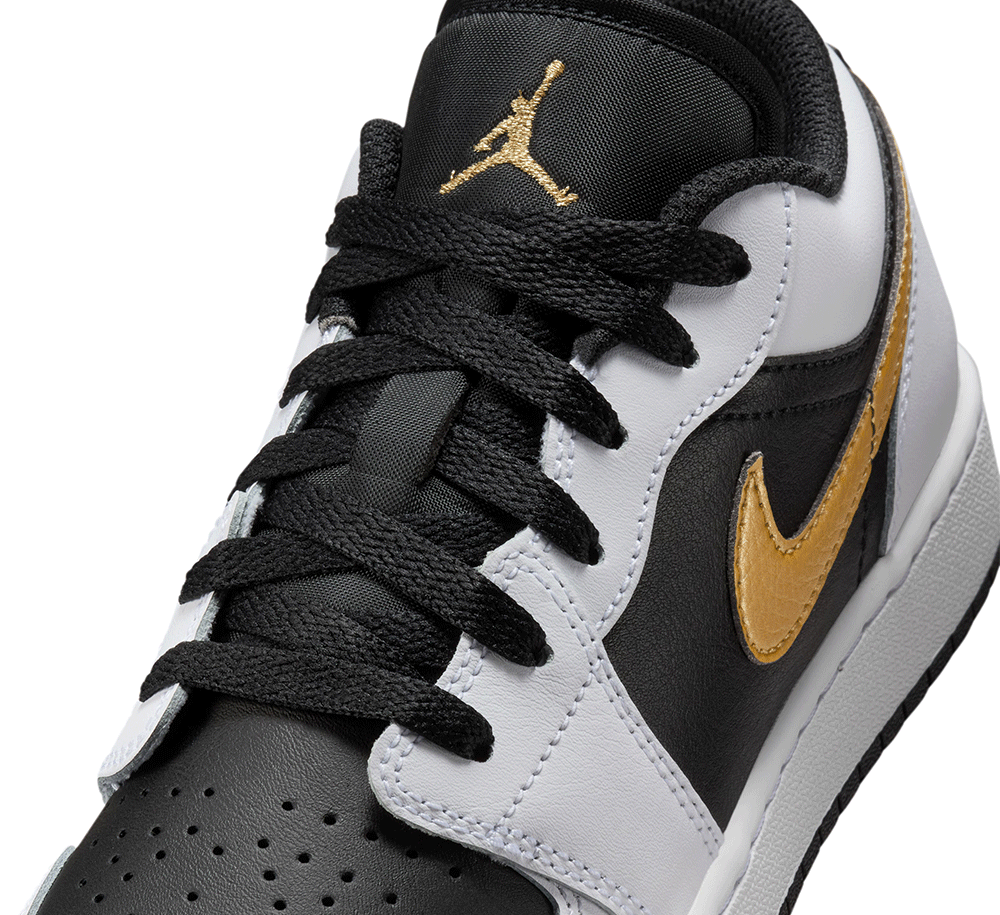 Air Jordan 1 Low GS Sneakers - Kids' Basketball Shoes for Boys & Girls - Lightweight Comfortable Casual Wear for School, Sports & Everyday Use