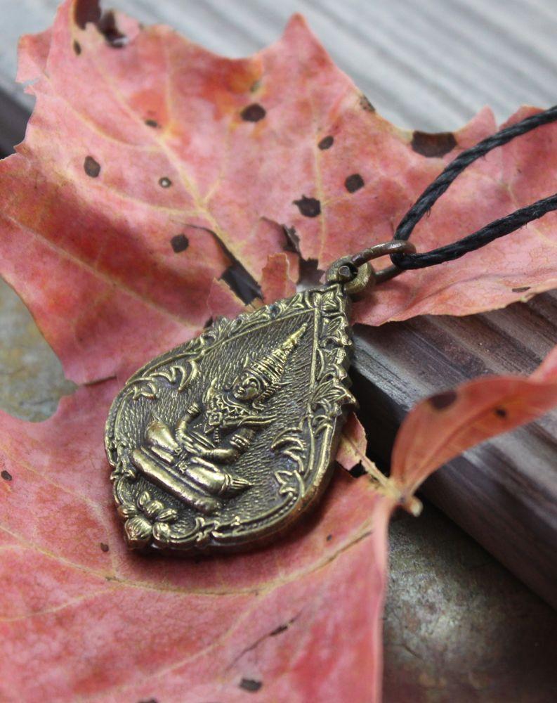 2 Sided Thai Reclining Buddha Amulet - Authentic Buddhist Talisman for Protection & Good Luck - Perfect for Meditation, Home Altar & Spiritual Gifts