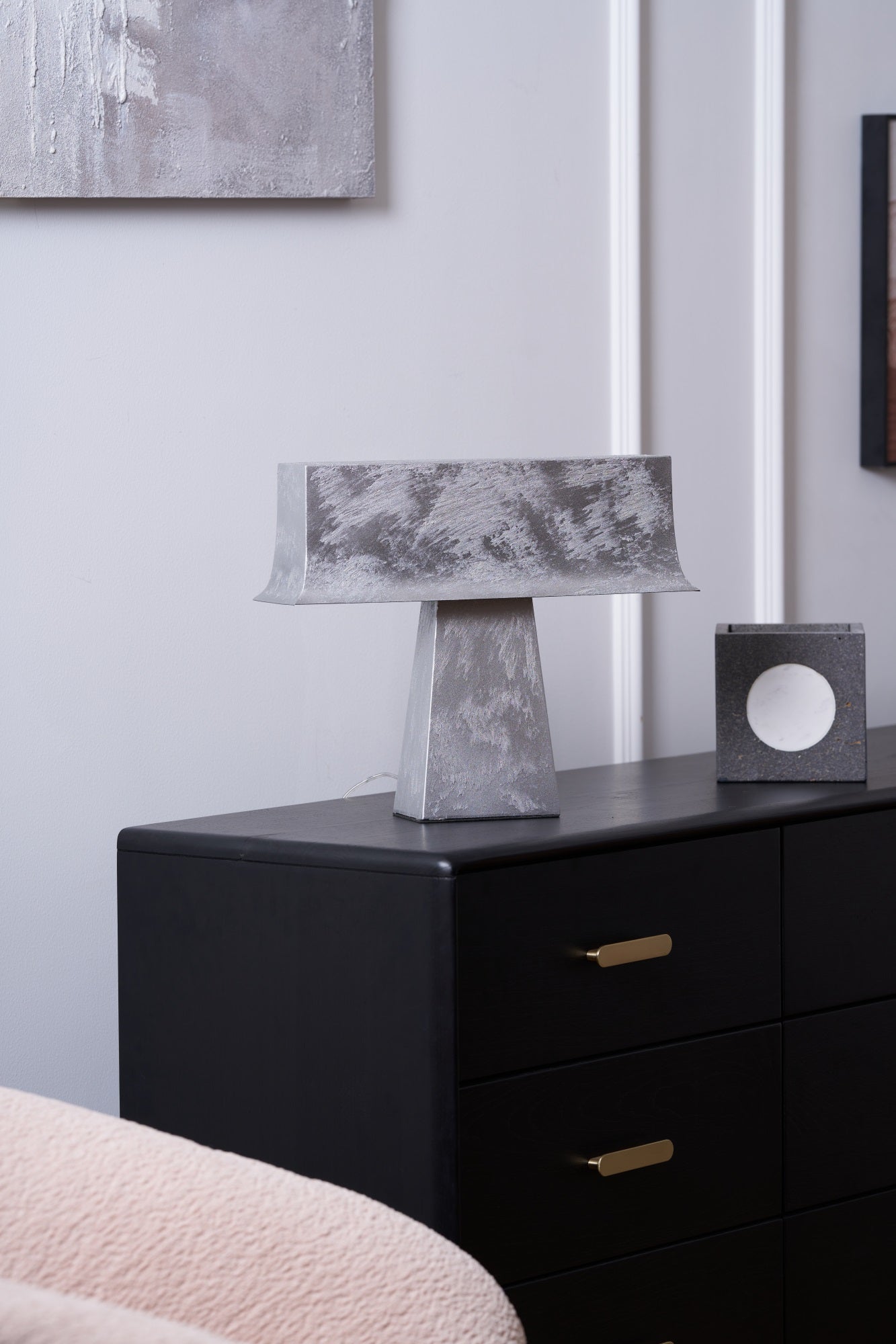 Veltan Modern LED Table Lamp with USB Port - Stylish Nightstand & Desk Lighting for Bedroom, Office, and Living Room