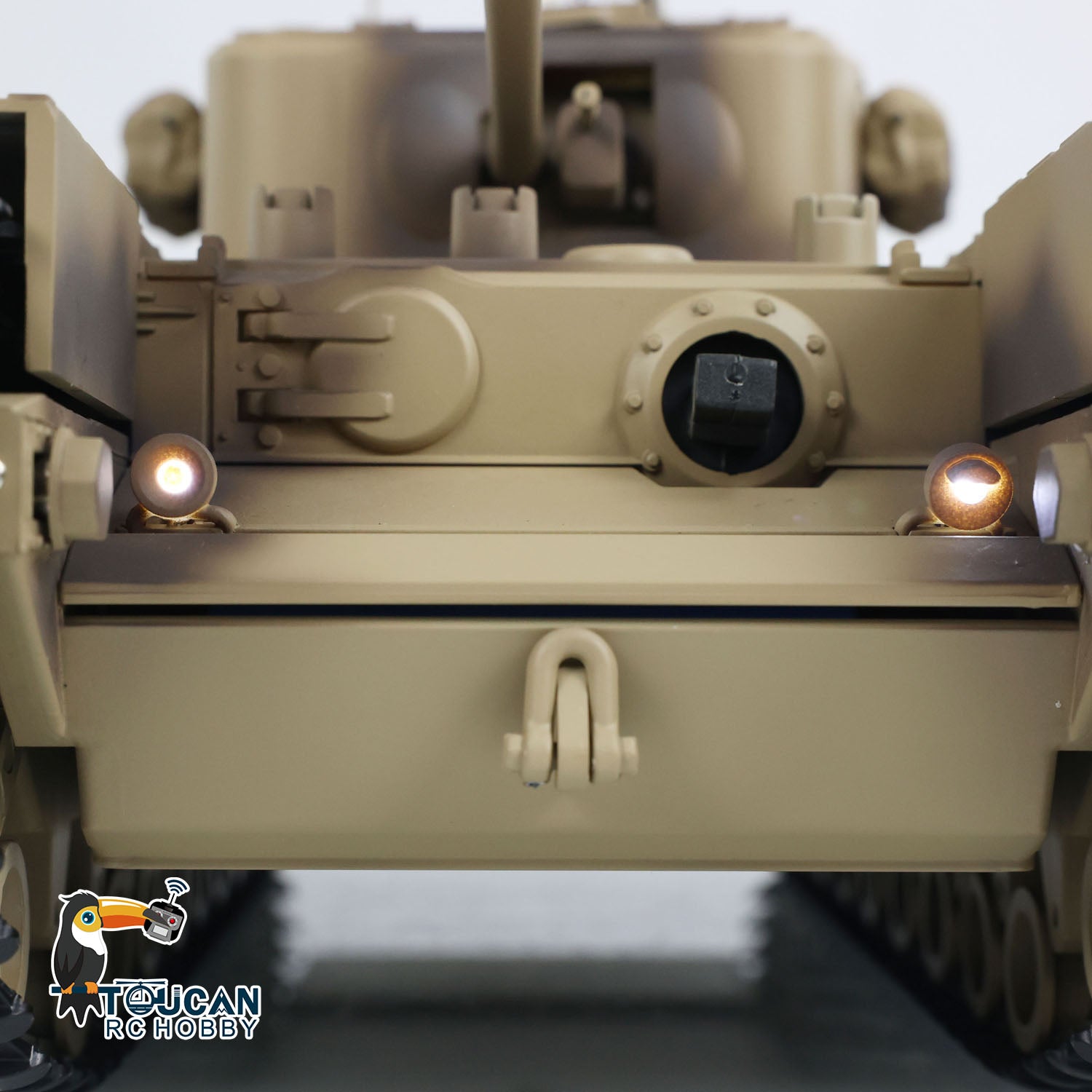 US Stock 1/16 Scale Military RC Battle Tank - Churchill Mk.VII with Metal Tracks & Gearbox, Infrared Battle System, Tongde Electric Tank for Adults & Collectors | Perfect for War Reenactments, Hobby Battles & Display Collections