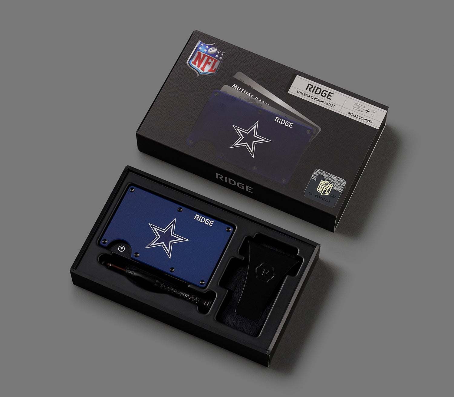 Ridge Wallet for Men - Slim RFID Blocking Minimalist Wallet with Dallas Cowboys Logo - Perfect for Everyday Carry, Travel & Gifting