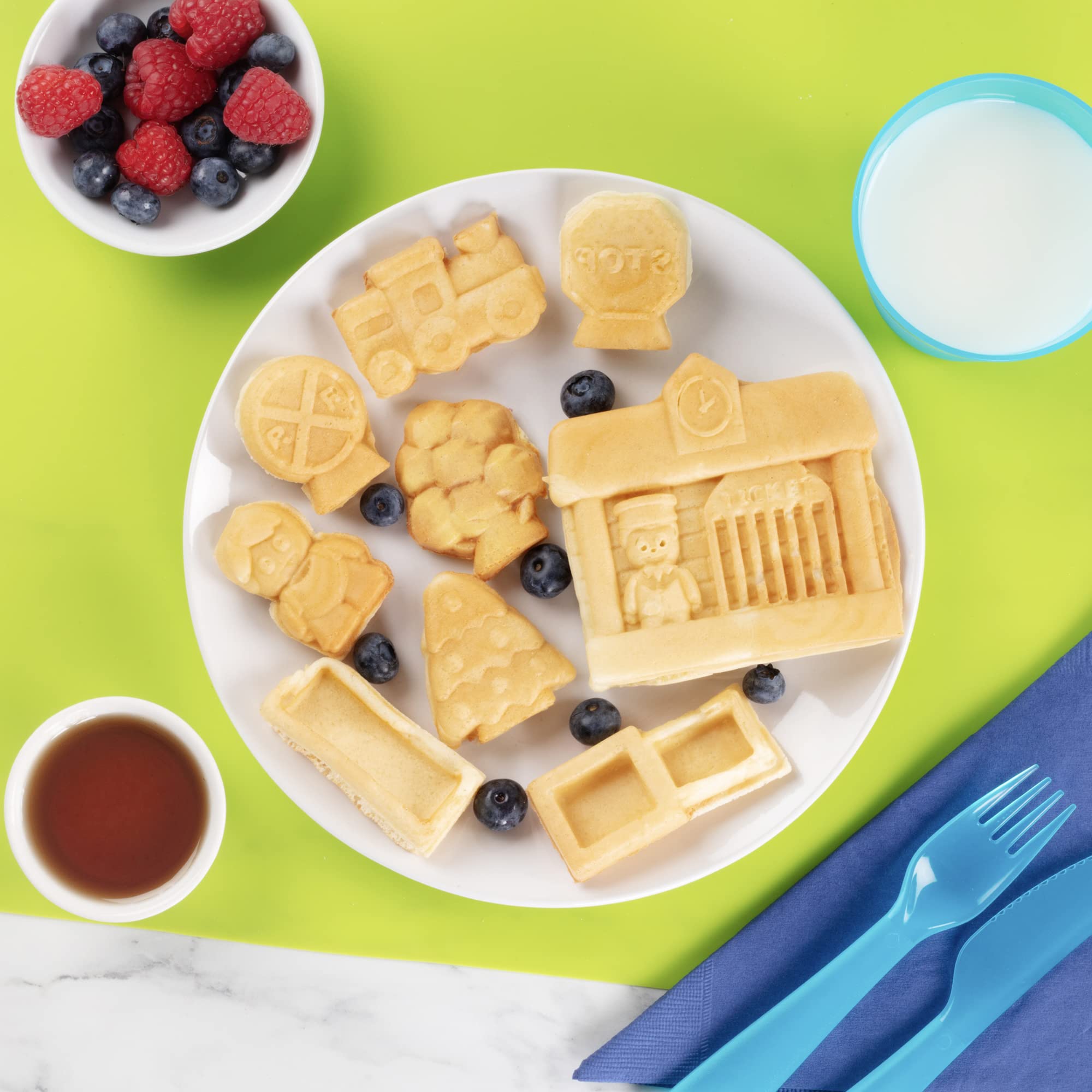 Electric Train Set Waffle Maker - Nonstick Waffle Iron with 4 Removable Dishwasher-Safe Plates for Fun Family Breakfast - Create Train-Shaped Waffles, Pancakes & Tracks - Includes Recipes - Perfect Kids Gift for Birthday & Holiday Breakfast