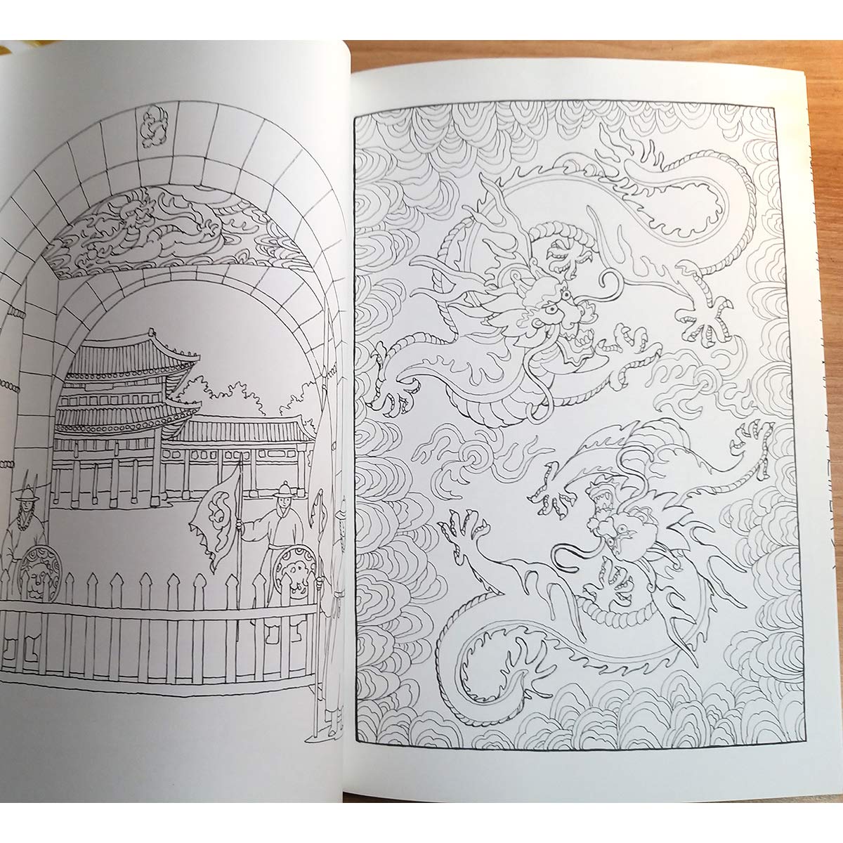 Korean Culture Gyeongbok Palace Adult Coloring Book - Anti-Stress Relaxation Therapy for Mindfulness & Meditation | Perfect for Home Office Stress Relief & Cultural Art Therapy