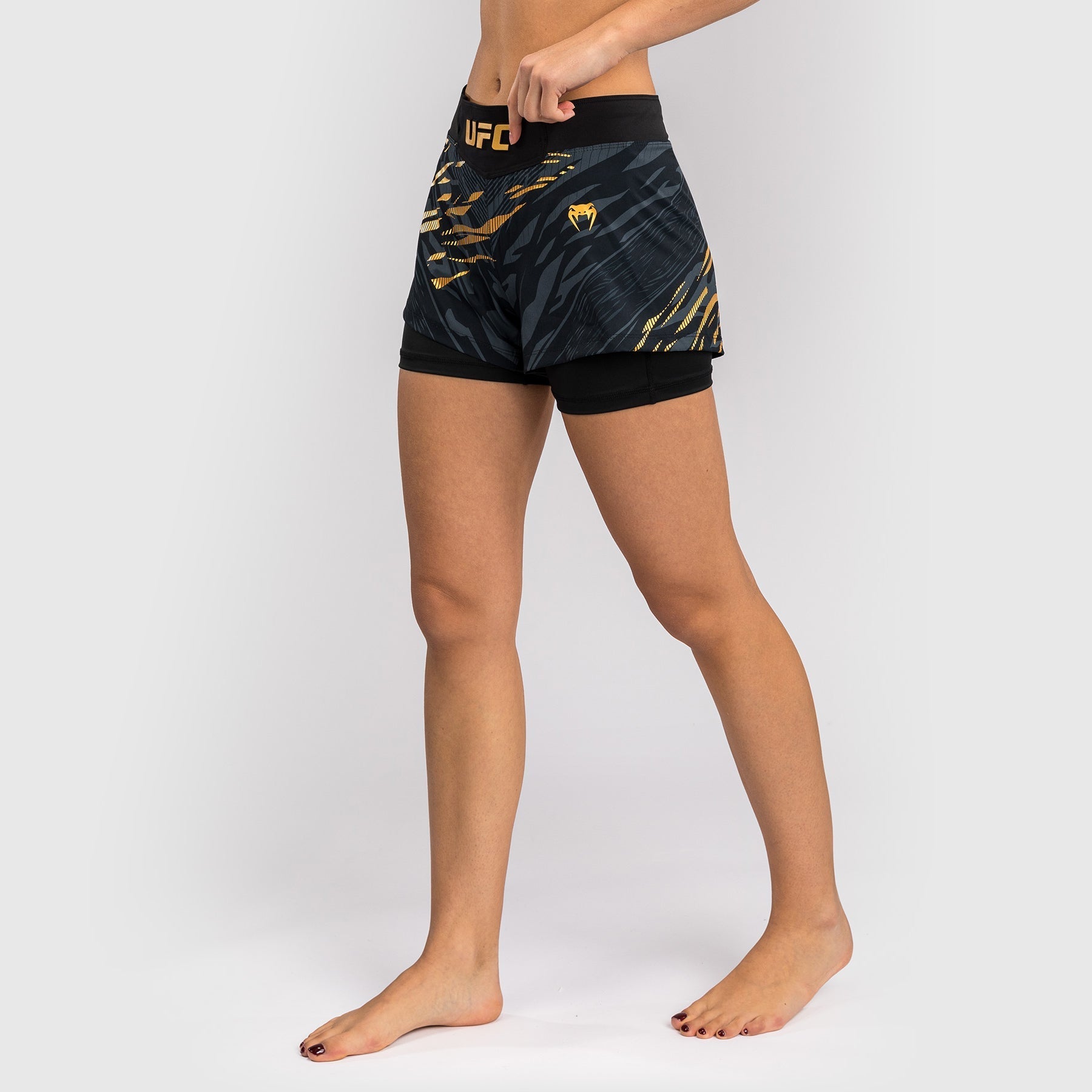 Venum UFC Fusion Authentic Women's Fight Shorts - MMA Training & Competition Gear for Fight Night Champions - Perfect for UFC Training, BJJ, Muay Thai & MMA Workouts