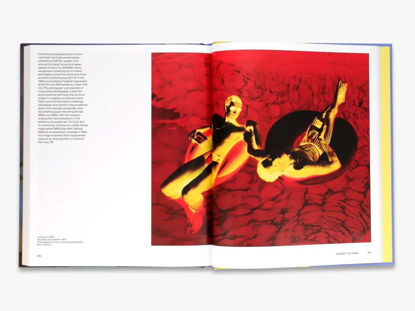 Calling the Shots - Victoria and Albert Museum Art Book | Fashion Photography History & Iconic Images | Perfect for Art Lovers, Photography Enthusiasts & Museum Gift Shops