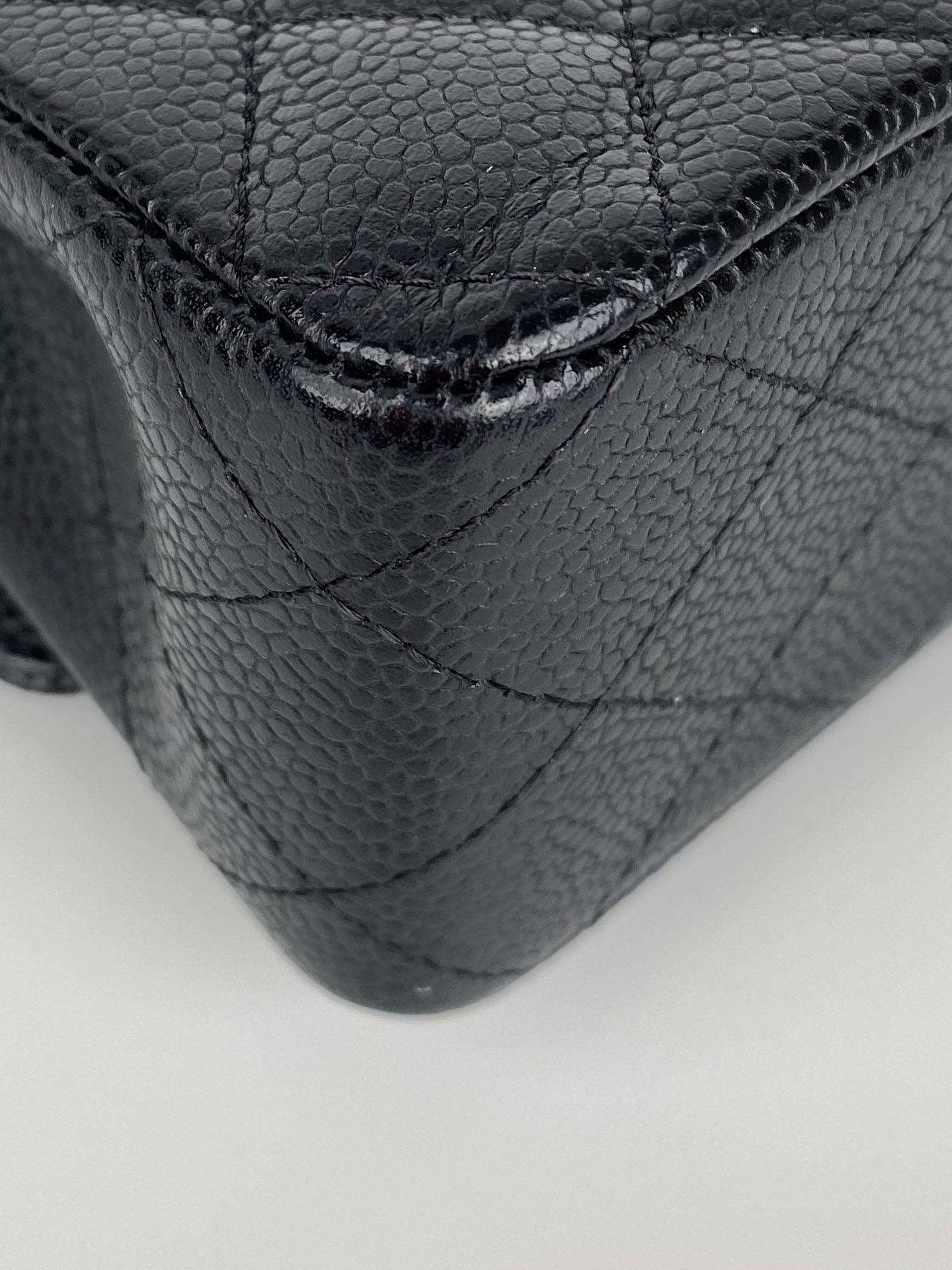 Chanel Medium Black Caviar Classic Flap Bag with Gold Hardware - Luxury Designer Handbag for Women, Perfect for Evening Events & Special Occasions