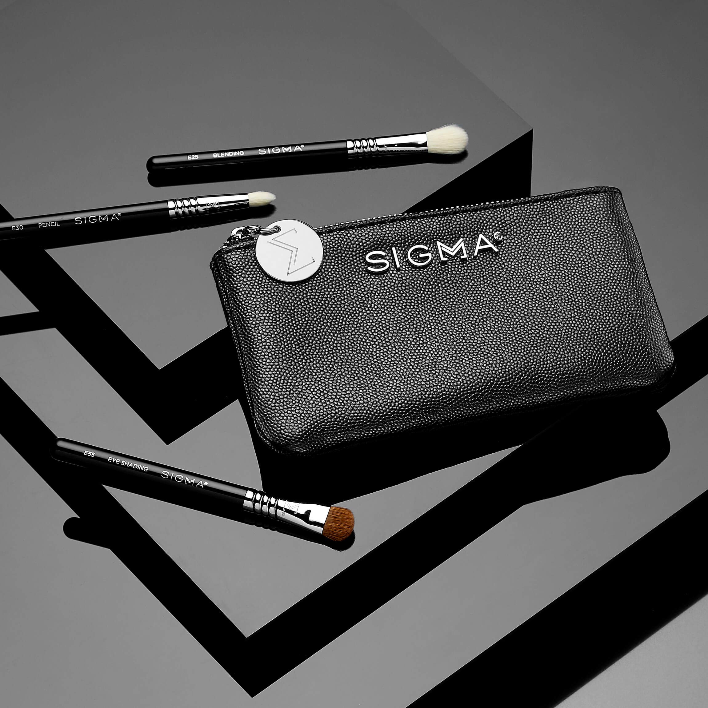 Sigma Beauty Glam 'N Glow Mini Eye Makeup Brush Set – 3 Professional Brushes for Blending, Shading & Eyeliner | Perfect for Travel & Everyday Makeup | Includes Black Makeup Pouch (4 Pcs)