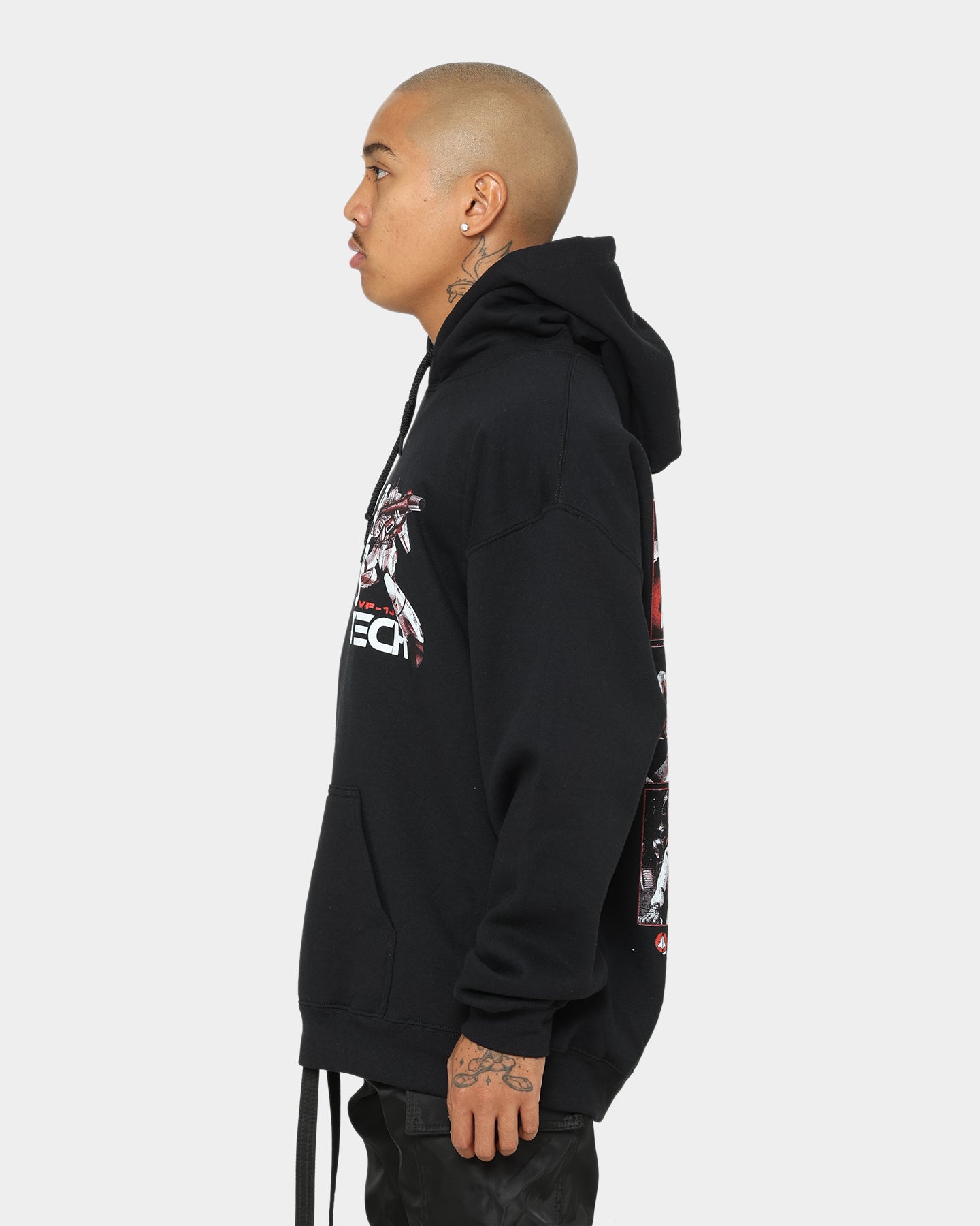 American Thrift X Robotech VF1J Black Hoodie - Stylish Anime-Inspired Streetwear for Fans & Collectors | Perfect for Cosplay, Conventions & Casual Wear