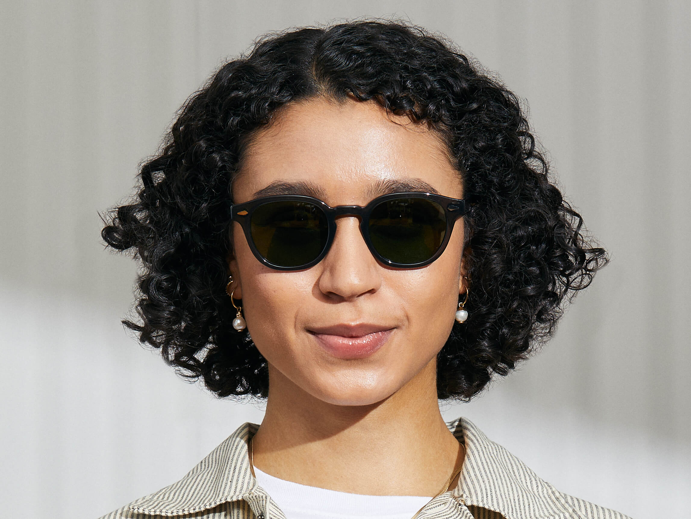 Ray-Ban LEMTOSH Classic Sunglasses for Men & Women - Polarized UV Protection Aviator Style - Perfect for Driving, Beach, and Outdoor Activities