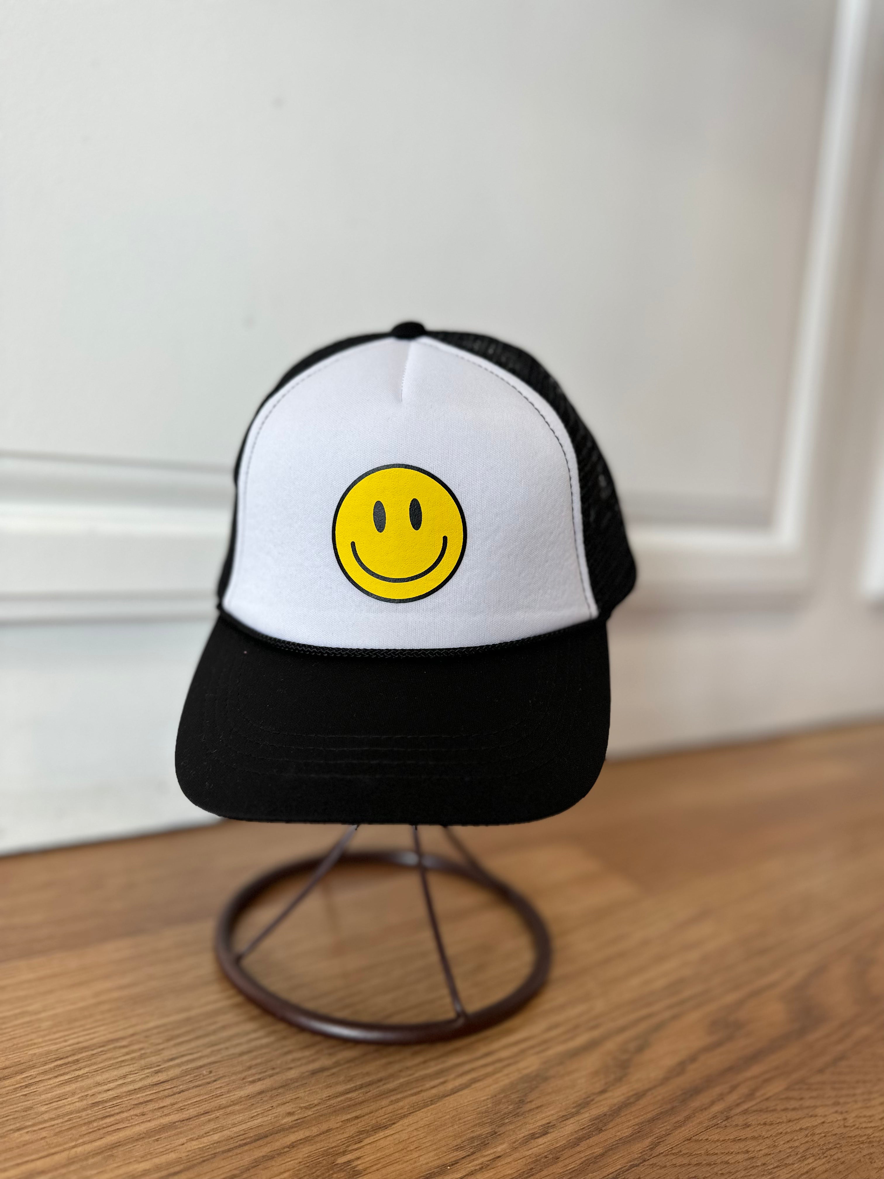 Kids Smiley Trucker Hat - Adjustable Cotton Baseball Cap for Boys & Girls - Perfect for Outdoor Play, Sports & Summer Activities