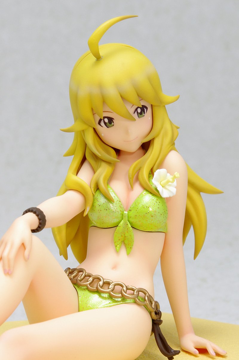 The Idolmaster Hoshii Miki Ver.2 - 1/10 Scale PVC Figure Collectible - Perfect for Anime Fans & Display Cabinets