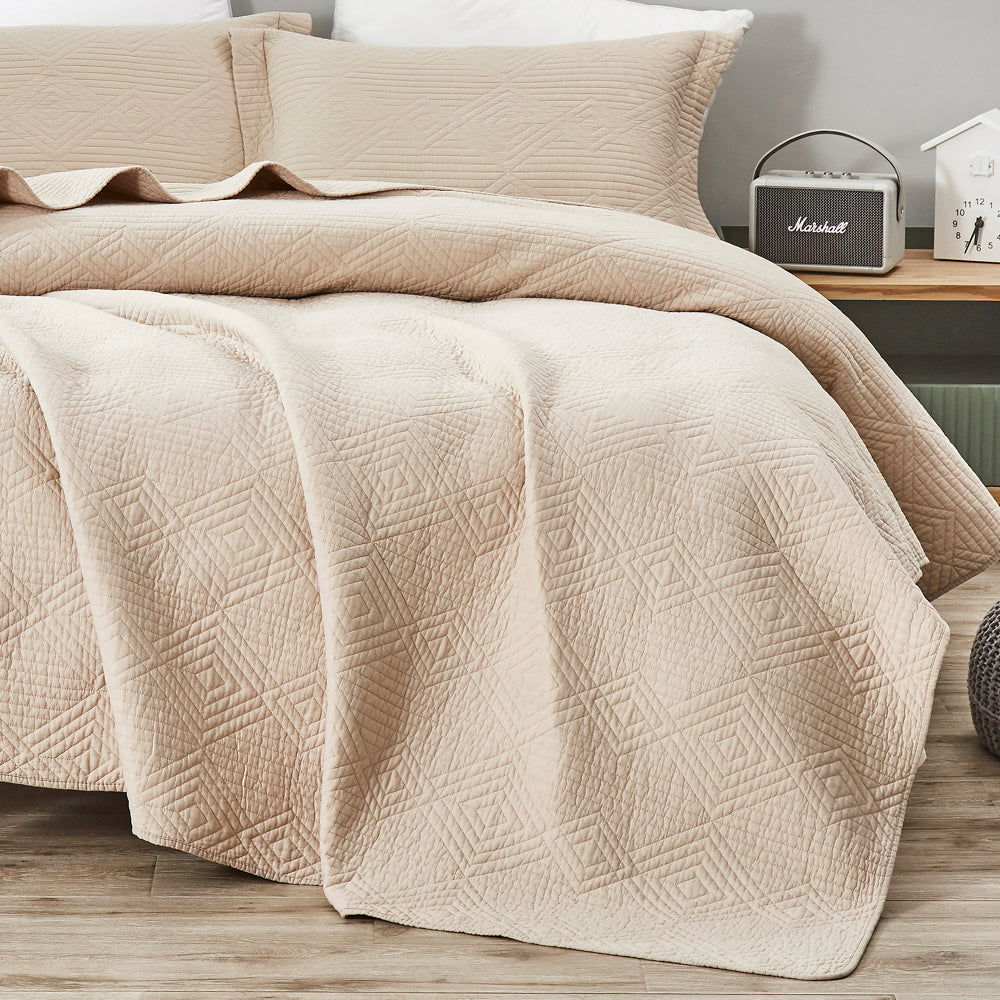 Premium Diamond Dust Bedding Set - Super King Size | Luxury Soft & Breathable Comforter Cover for Ultimate Comfort | Perfect for Master Bedrooms & Guest Rooms