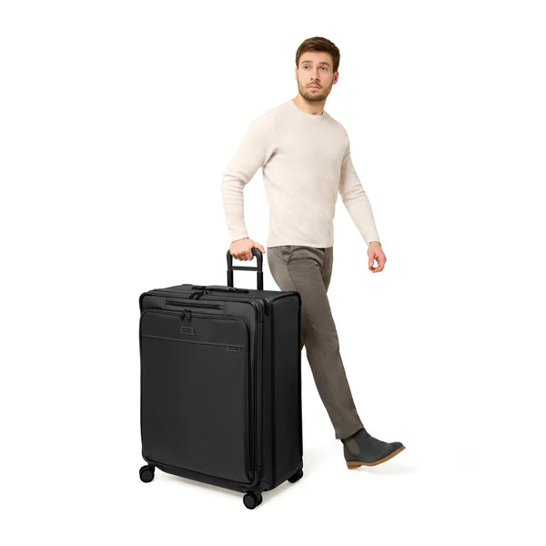 Briggs & Riley Baseline Extra Large 31