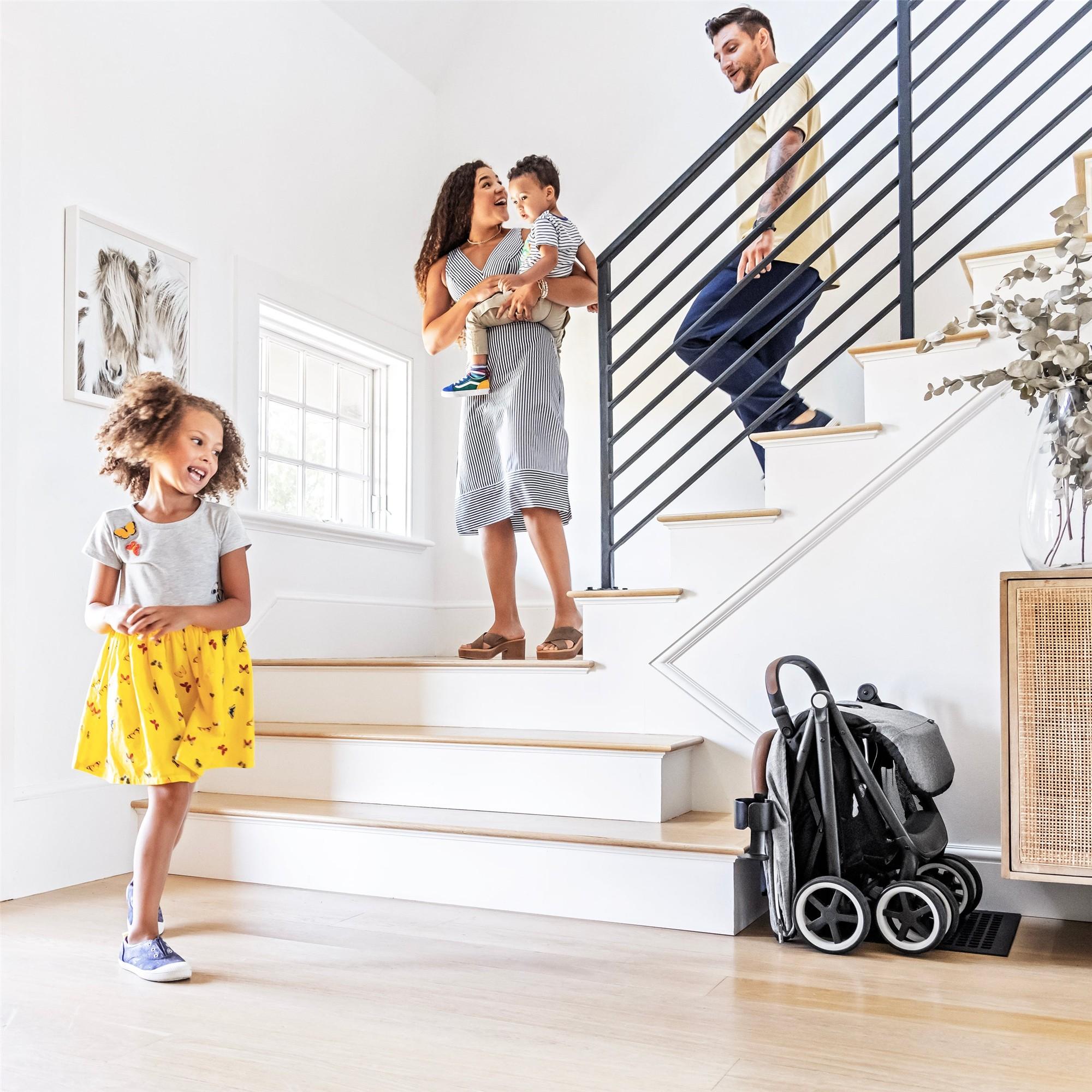 Evenflo Gold Otto Lightweight Stroller - Compact Foldable Baby Stroller for Travel & Everyday Use | Easy Maneuverability & Comfort for Parents & Toddlers | Perfect for Shopping, Walks & Airports