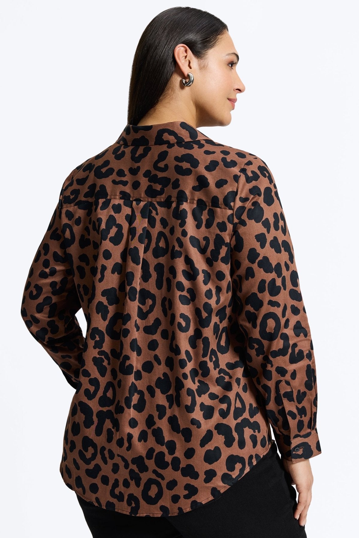 Charlie Plus Cheetah Print Long Sleeve Shirt for Men & Women - Soft Cotton Casual Top for Fall & Winter - Perfect for Outdoor Adventures, Date Nights & Streetwear Fashion