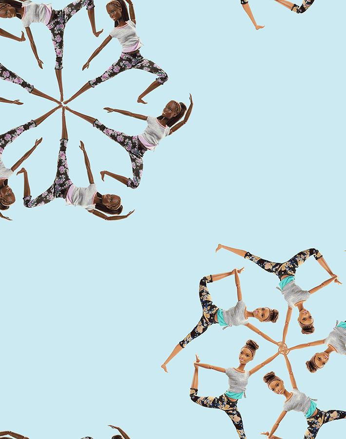 Barbie™ Made to Move™ Stars Wallpaper - Decorative Sky-Themed Wall Covering for Kids' Rooms & Play Areas