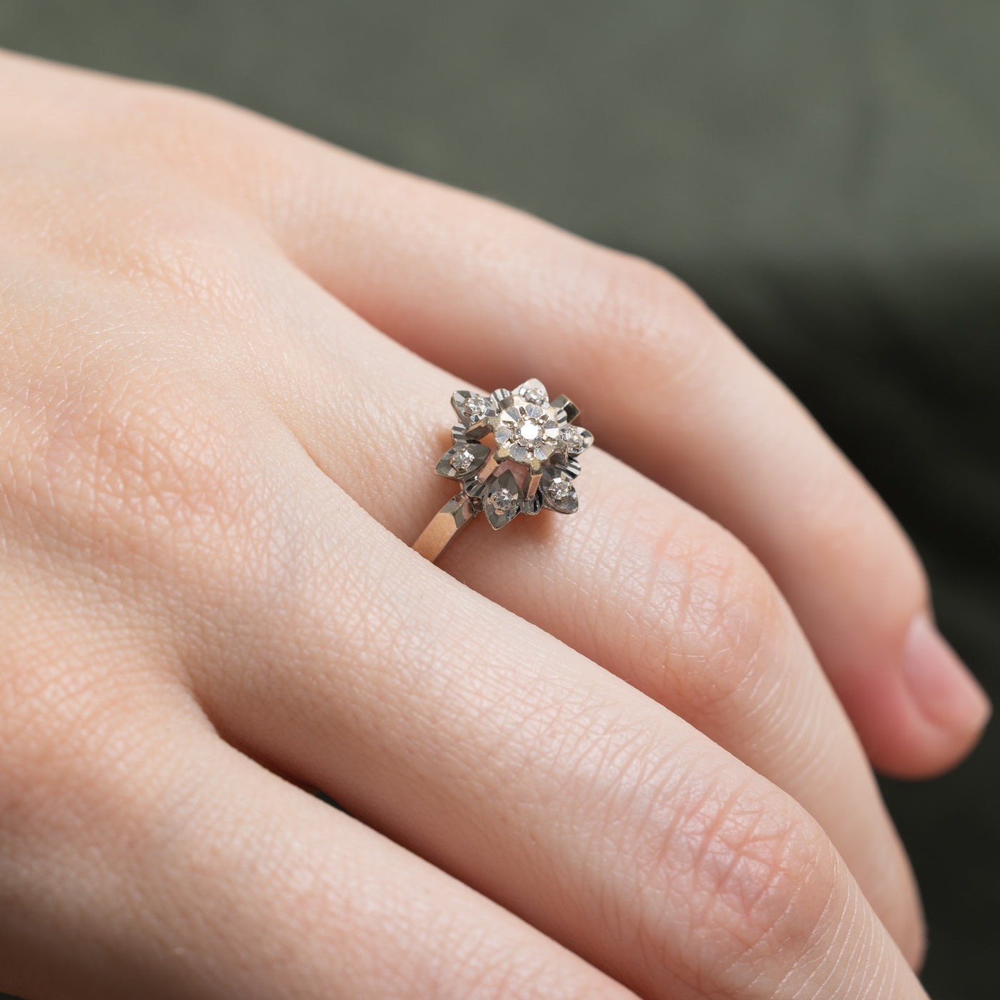 18K Illusion Set Diamond Petal Ring | 0.06ctw | Size 6.5 | Elegant Wedding Band, Anniversary Gift for Her, Perfect for Engagement & Special Occasions