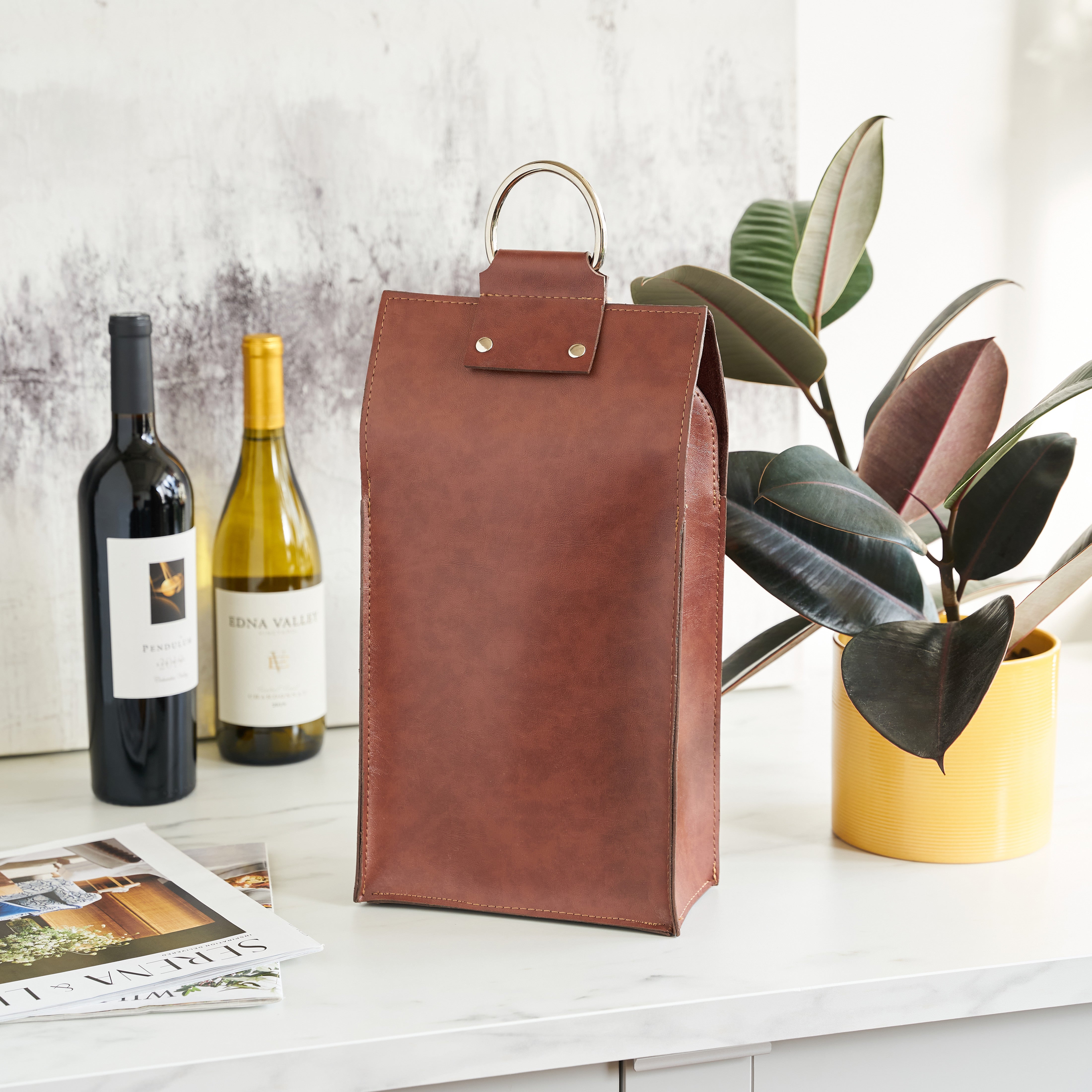 Premium Faux Leather Double Bottle Wine Tote Bag - Insulated Wine Carrier for 2 Bottles - Perfect for Picnics, Parties & Gifts (Black)