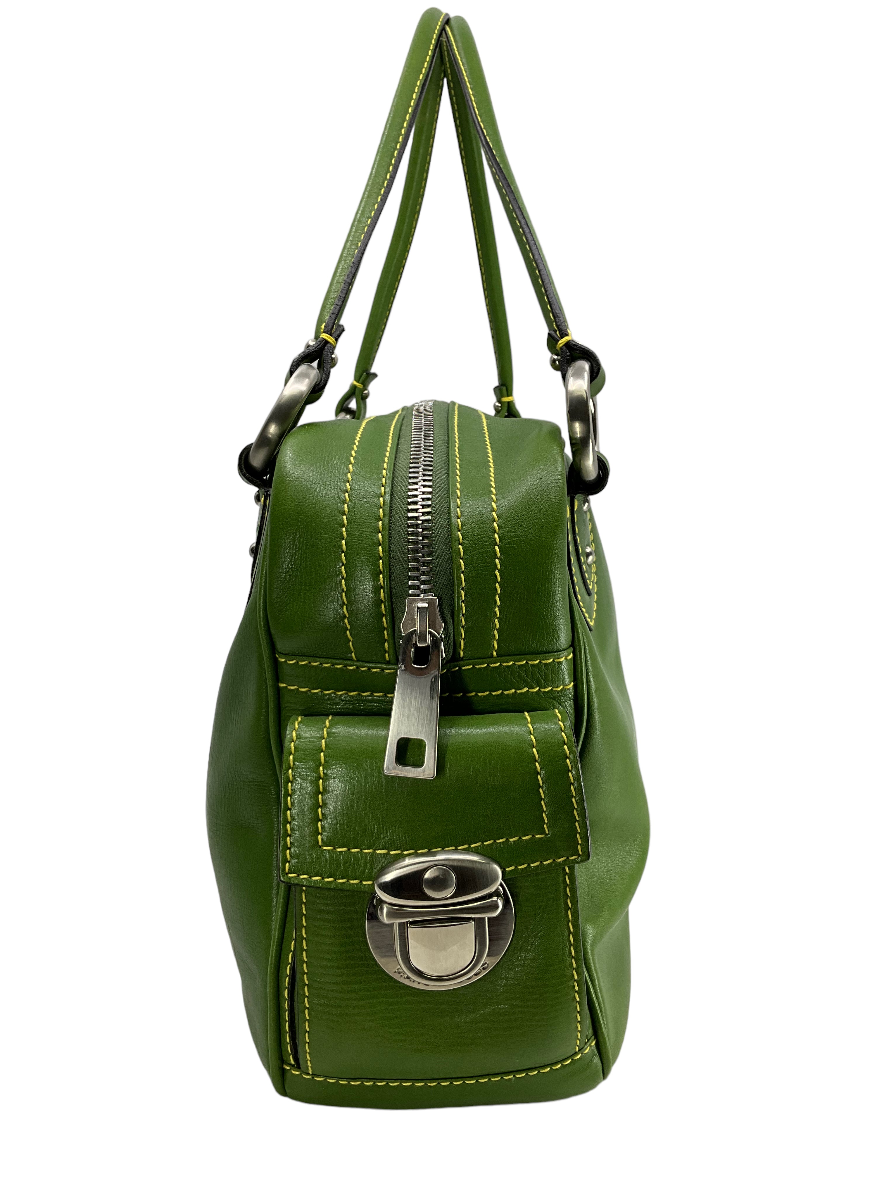 Marc Jacobs Green Leather Shoulder Bag for Women - Stylish Crossbody Purse for Work, Travel & Everyday Use