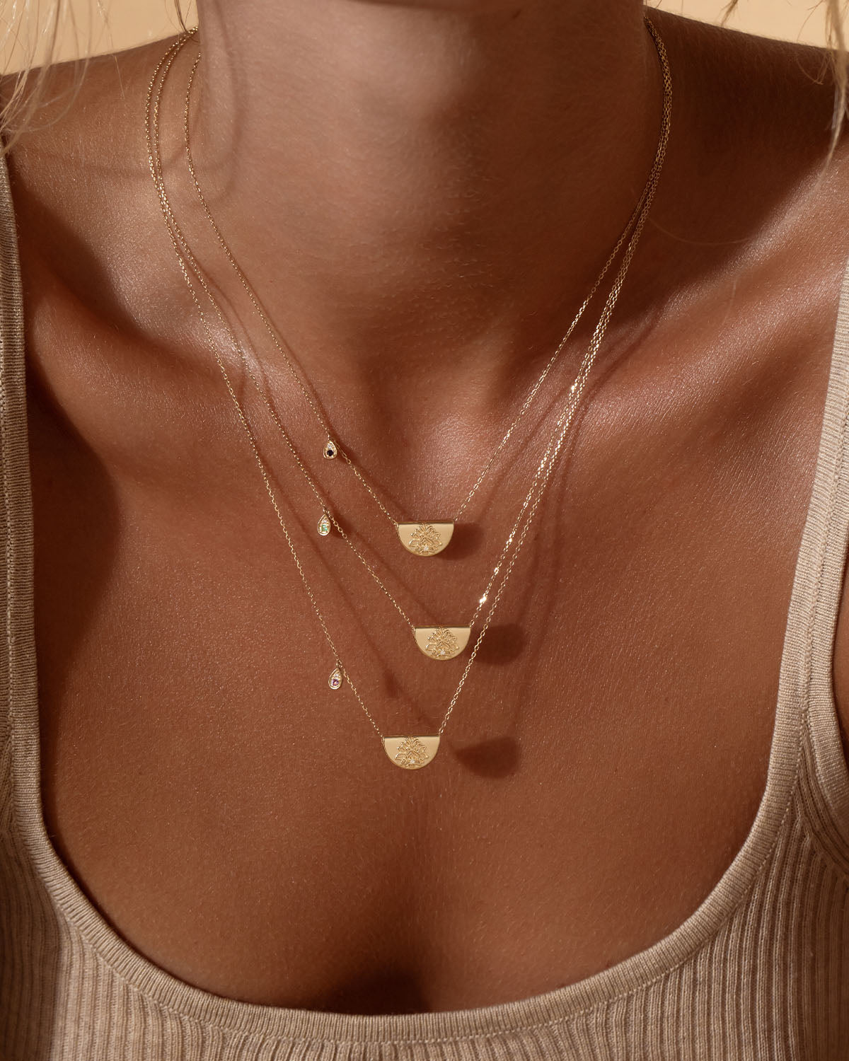 14K Solid Gold Lotus Birthstone Diamond Necklace - January Garnet Pendant for Women | Elegant Jewelry Gift for Birthday, Anniversary & Special Occasions