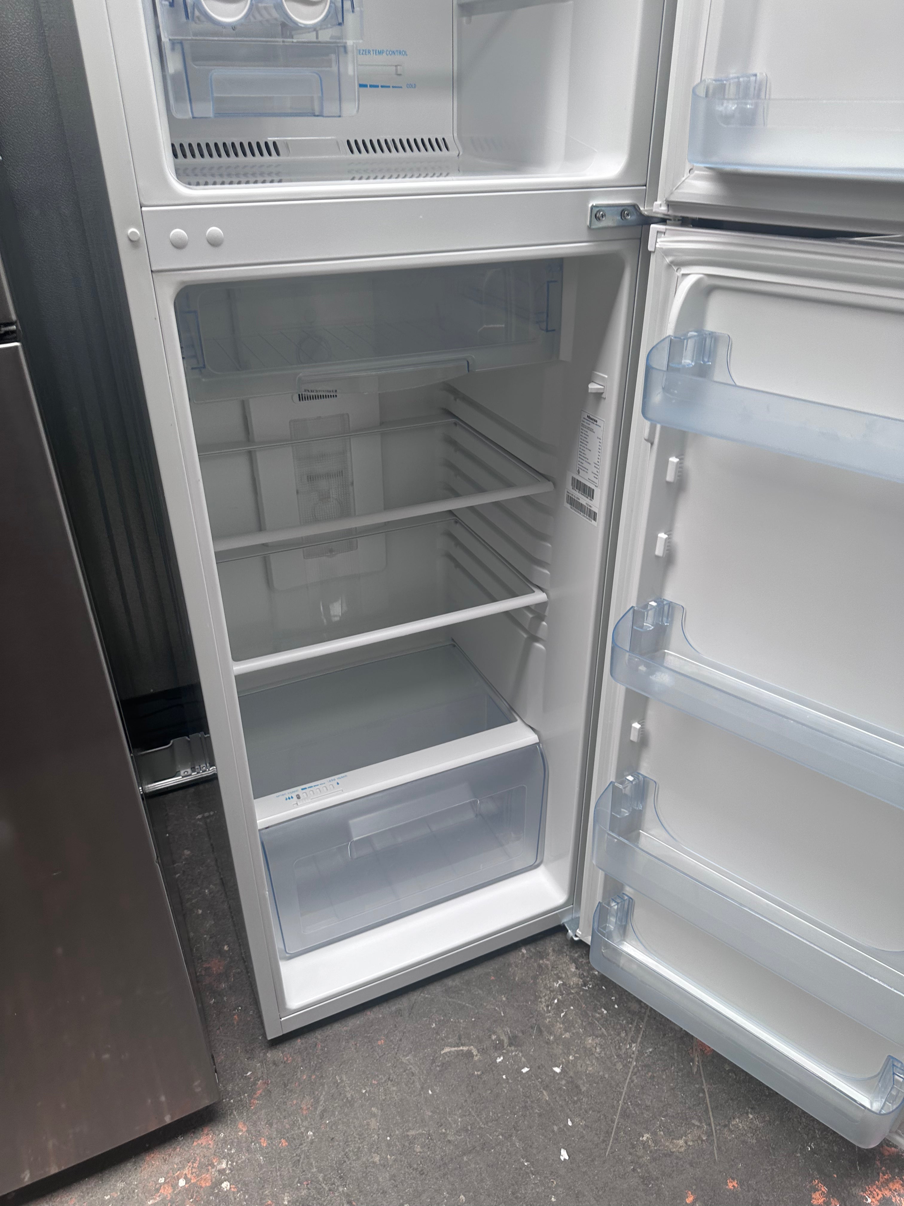 Hisense 269L Top Mount Refrigerator - Energy Efficient, Spacious Freezer, Quiet Operation [Certified Refrigerated] - Perfect for Apartments, Dorms & Small Kitchens