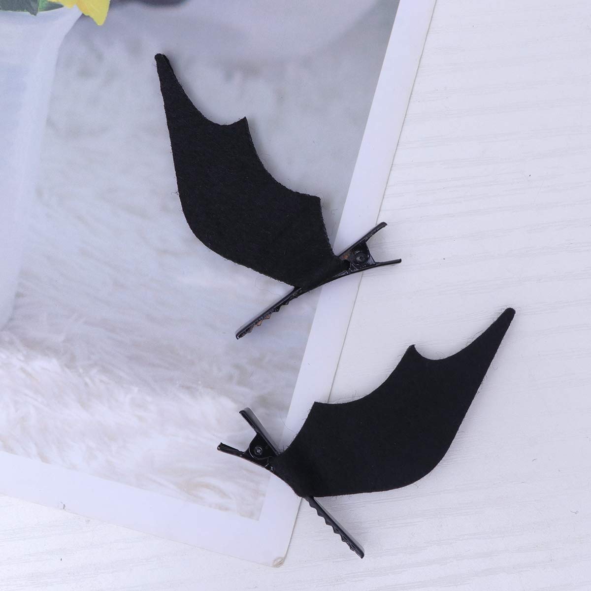 2 Pcs Halloween Devil Bat Wings Hair Clips - Gothic Hair Accessories for Women, Cosplay, Parties & Festivals - Perfect for Halloween Costumes, Cosplay Events & Themed Parties