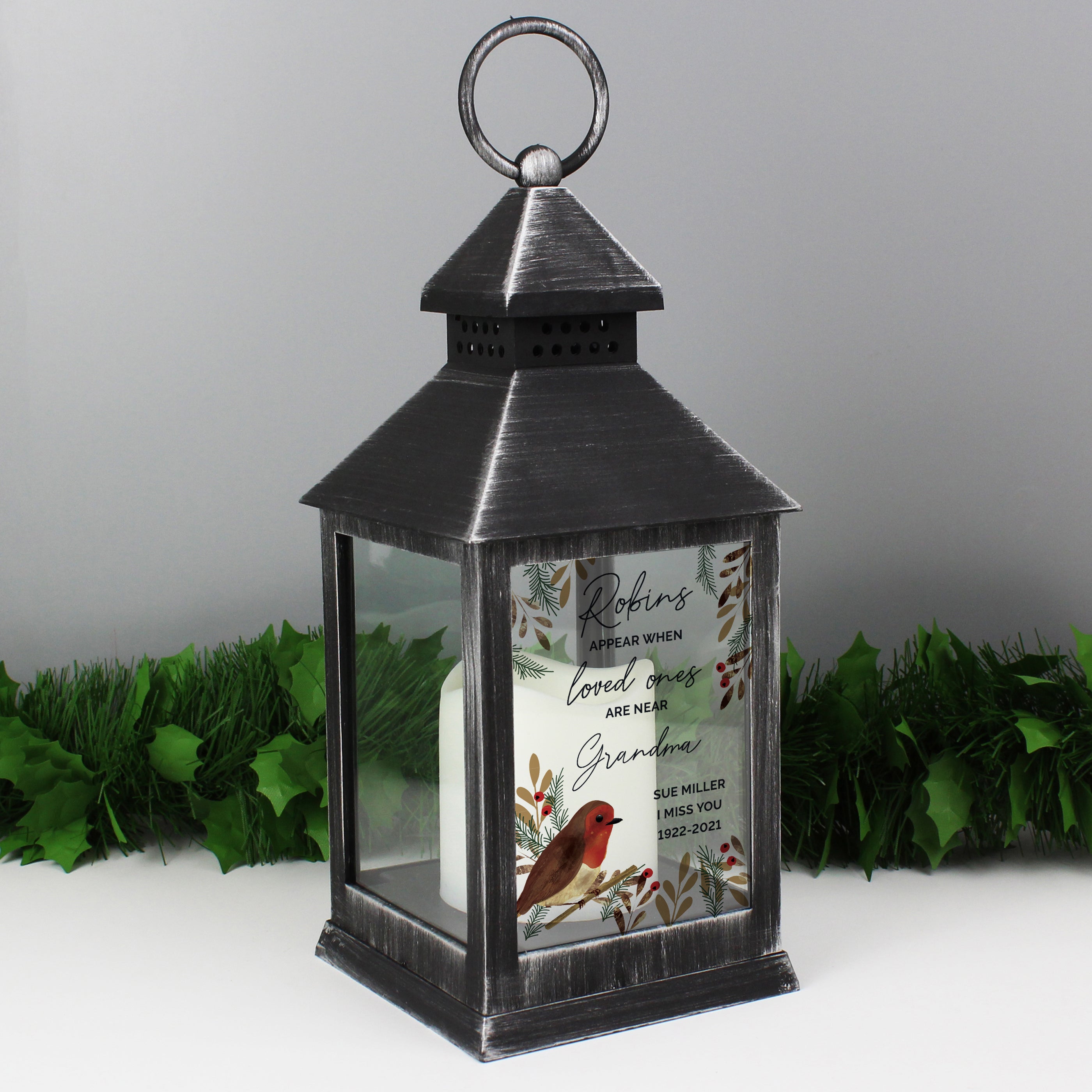 Personalized Robin Memorial Black Lantern - Engraved Custom Keepsake for Loved Ones - Perfect for Home Decor, Garden Remembrance, and Sympathy Gifts